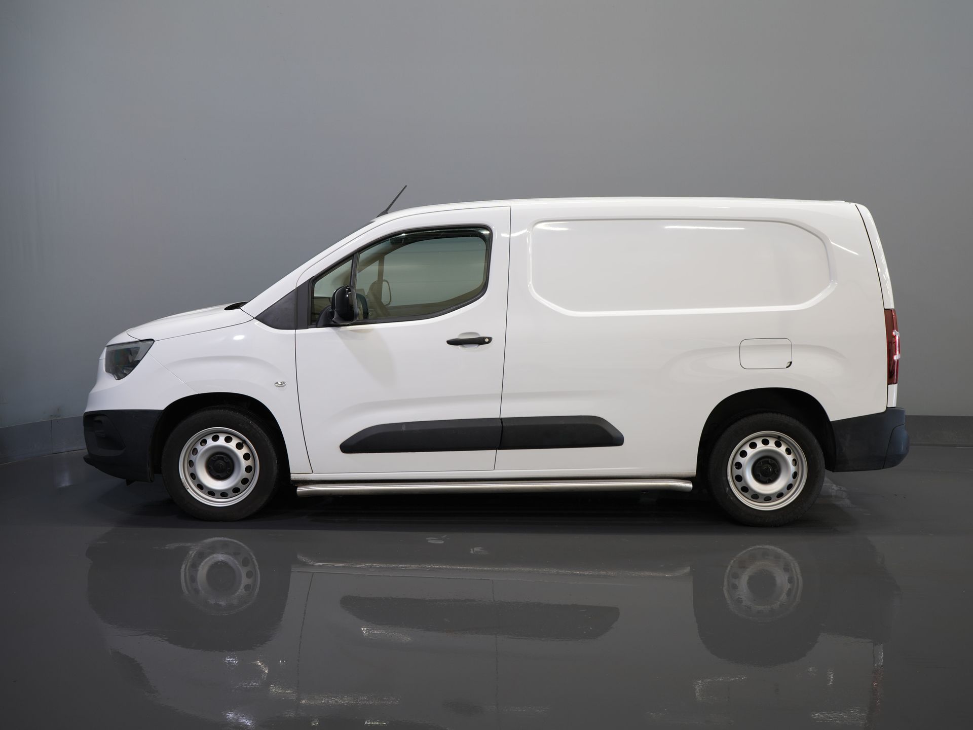 Opel Combo Bestelbus 1.5CDTi 100 pk L2 BPM VRIJ! NL Auto/ Carplay/ Sidebars/ Cruise/ Airco/ Trekhaak 9