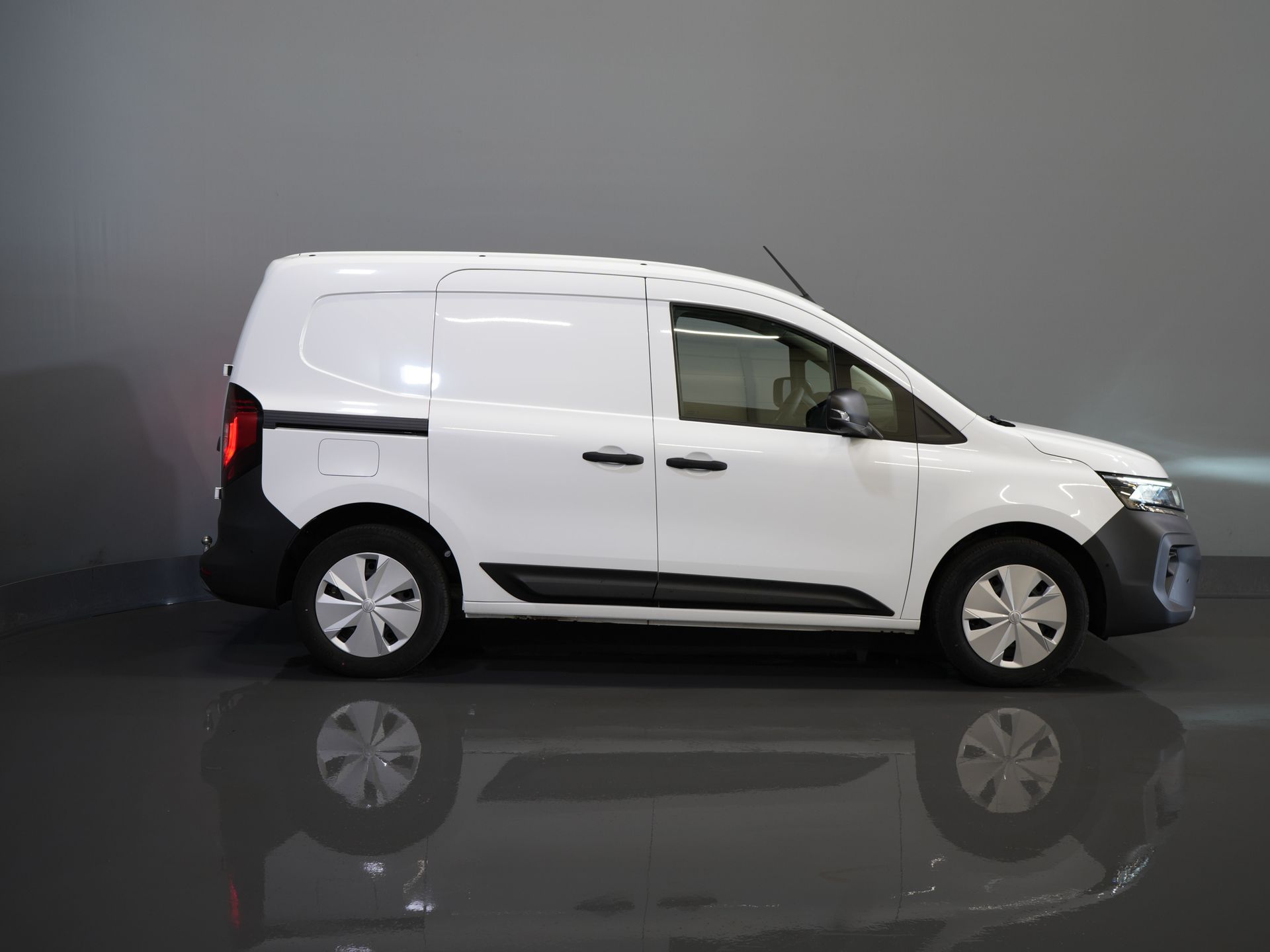Nissan Townstar Bestelbus Acenta 45 kWh 285km WLTP Climate/ Carplay/ Camera/ PDC/ Trekhaak 10