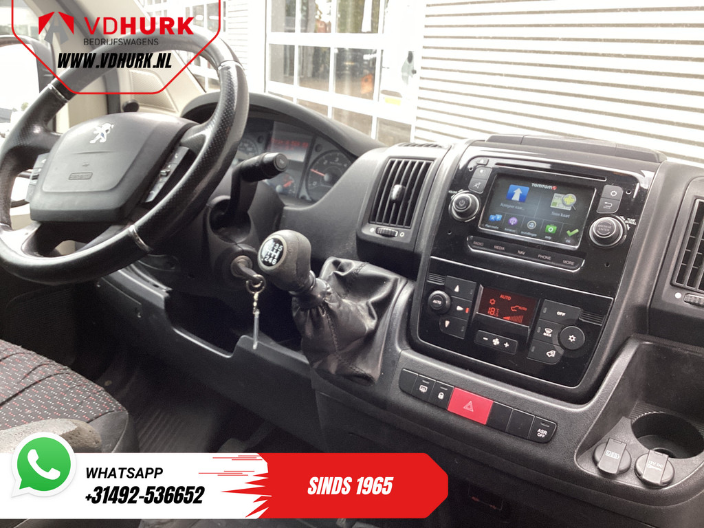 Peugeot Boxer Bestelbus 2.0 HDI 130 pk EXPORT Climate/ Cruise/ Gev. Stoel/ Navi/ PDC/ Trekhaak/ 2.5t Trekverm. 2