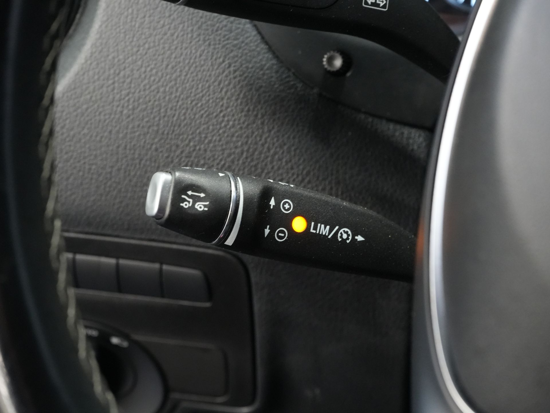 Mercedes-Benz Vito Bestelbus 119 CDI 4Matic L3 Aut. 4x4/ 2.5t Trekverm./ Adapt. Cruise/ LED/ Carplay/ Trekhaak/ Camera 18
