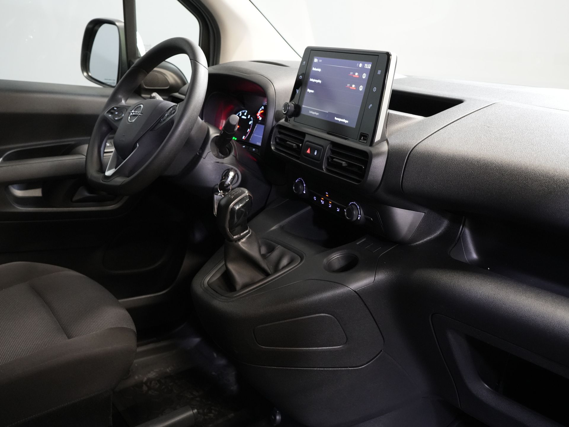 Opel Combo Bestelbus 1.5D 100 pk BPM VRIJ! Carplay/ Cruise/ Trekhaak/ Airco/ PDC 2