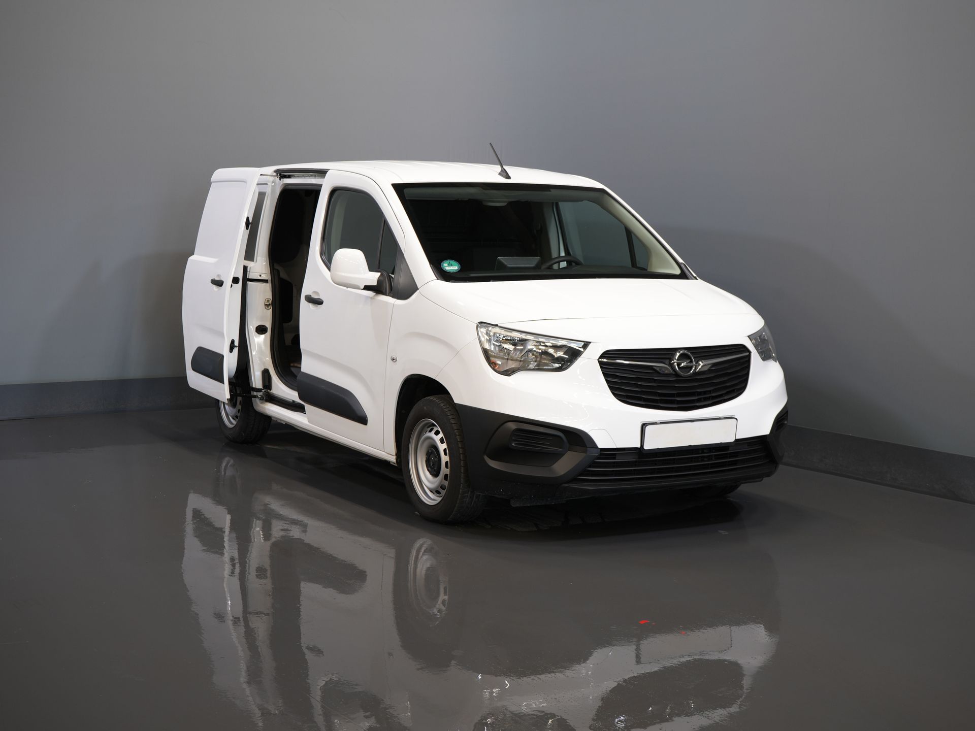Opel Combo Bestelbus 1.5D 100 pk BPM VRIJ! Carplay/ Cruise/ Trekhaak/ Airco/ PDC 8