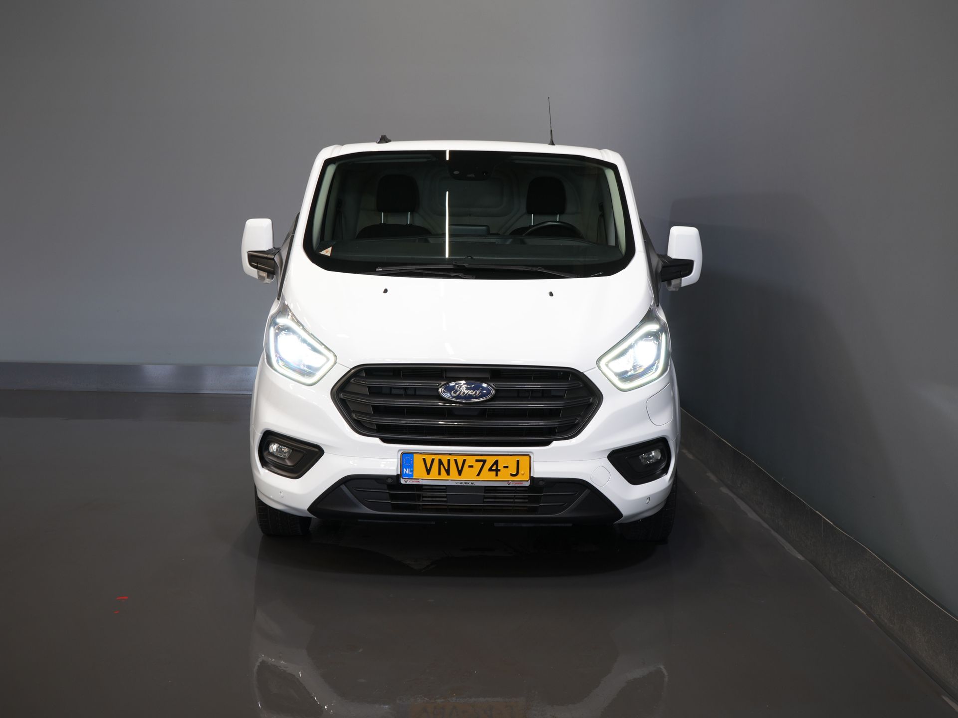 Ford Transit Custom Bestelbus 340 1.0 130 pk PHEV Trend BPM VRIJ! Bi-Xenon/ Carplay/ Stoelverw./ LMV/ Cruise/ Camera/ Airco 6
