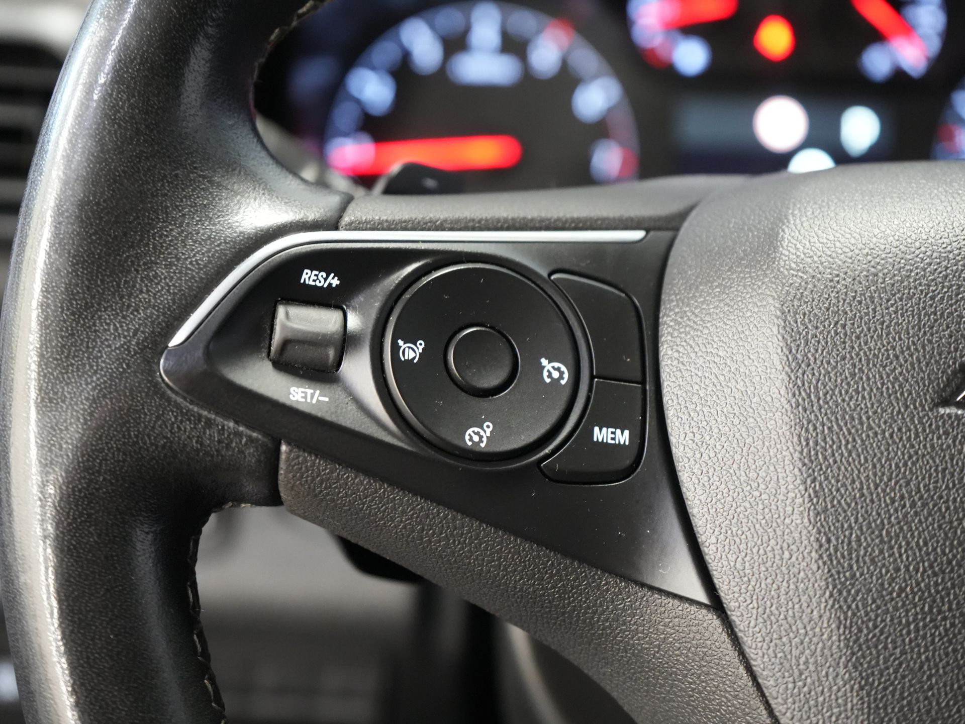 Opel Combo Bestelbus 1.2 Turbo 130 pk Aut. BENZINE BPM VRIJ! Keyless/ Carplay/ PDC/ Cruise/ Trekhaak/ Airco 17