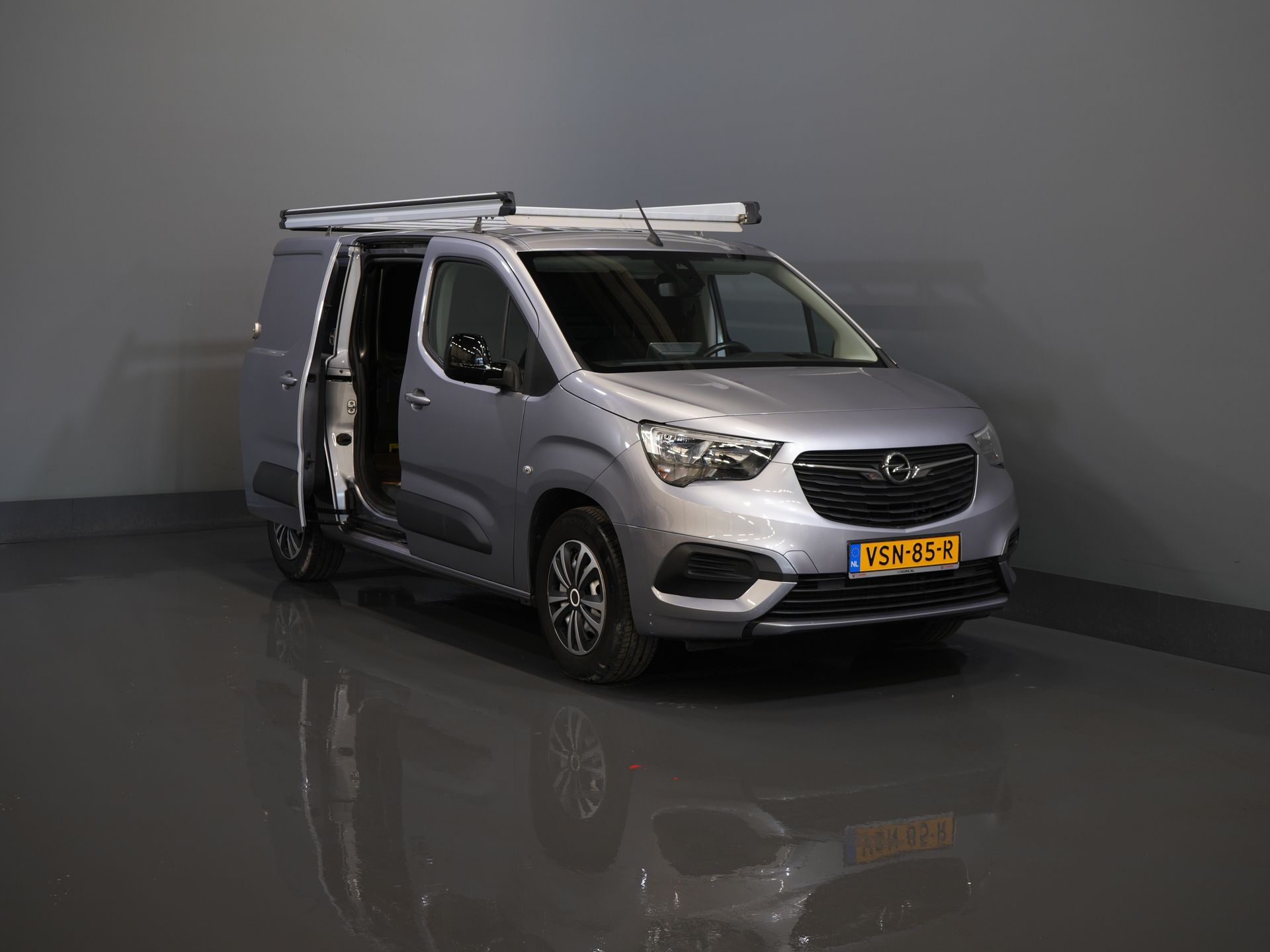 Opel Combo-e Bestelbus L2 50 kWh 135 pk 315km WLTP BPM VRIJ! Snellader/ Carplay/ Climate/ Imperiaal/ Cruise/ Head-up/ Stoel+Stuurverw./ Trekhaak 8