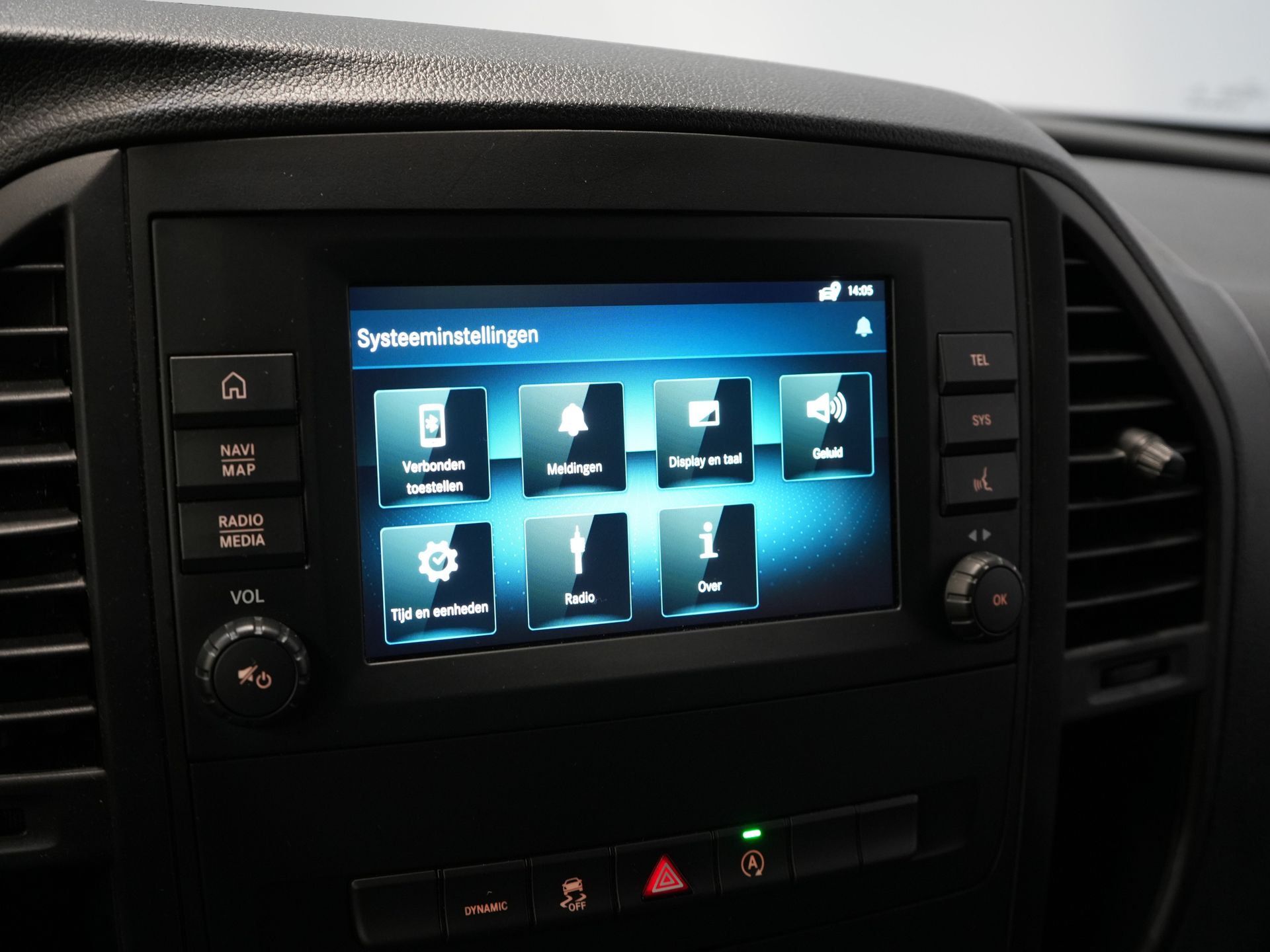 Mercedes-Benz Vito Bestelbus 114 CDI Aut. L3 BPM VRIJ! NL Auto/ Carplay/ Cruise/ DAB/ Camera/ LMV 18”/ Sidebars 22