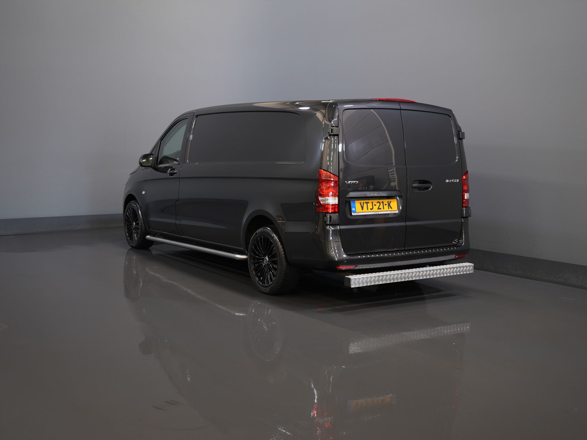 Mercedes-Benz Vito Bestelbus 114 CDI Aut. L3 BPM VRIJ! NL Auto/ Carplay/ Cruise/ DAB/ Camera/ LMV 18”/ Sidebars 1