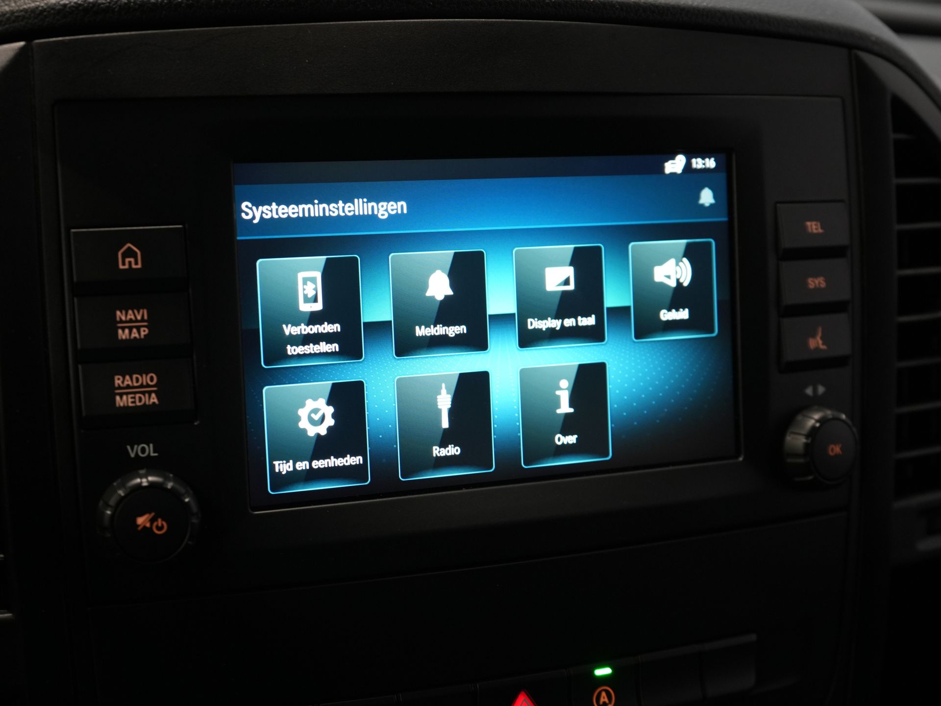 Mercedes-Benz Vito Bestelbus 114 CDI Aut. L3 BPM VRIJ! NL Auto/ Carplay/ Cruise/ DAB/ Camera/ LMV 18”/ Sidebars 24