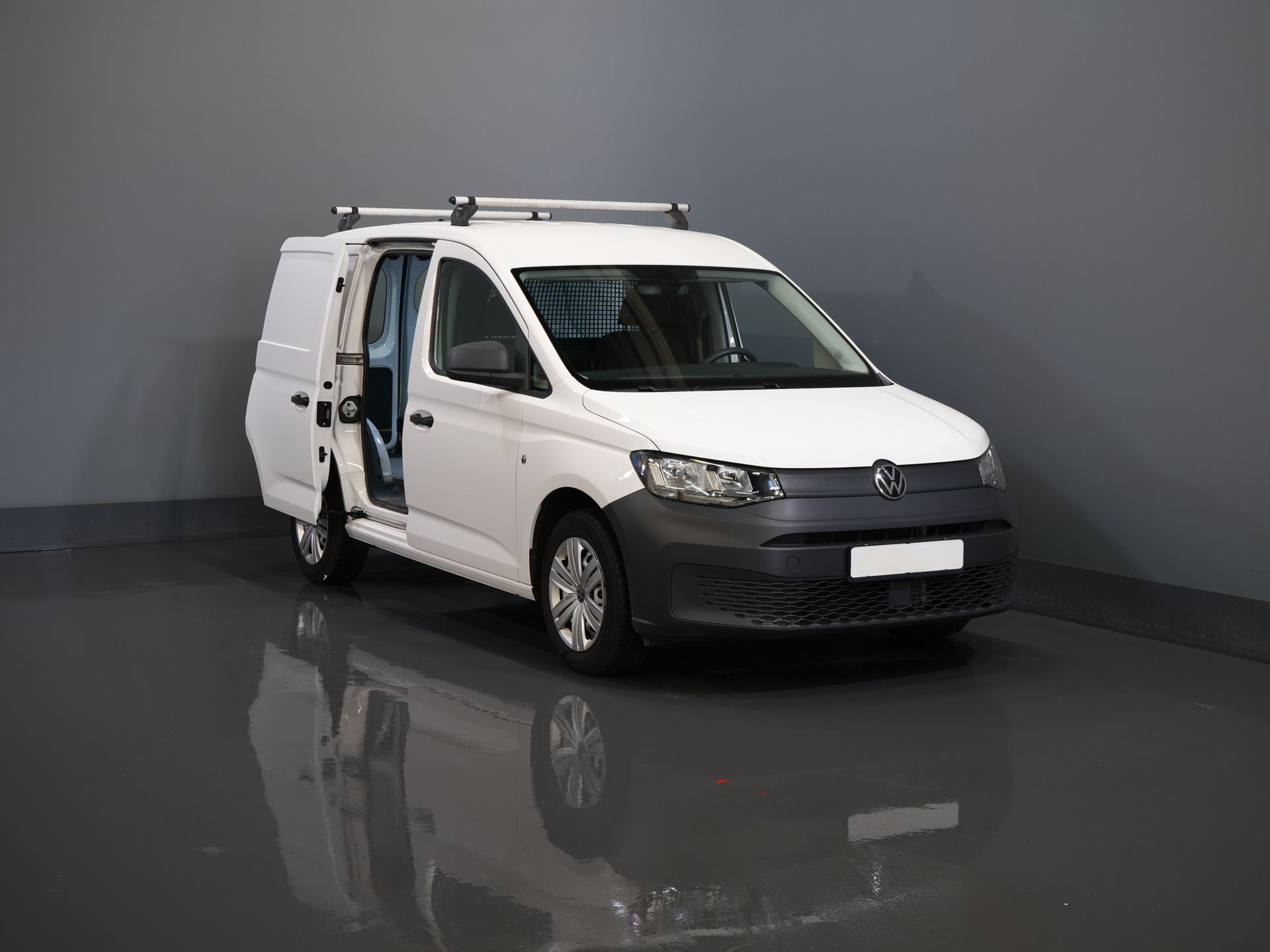 Volkswagen Caddy Cargo Bestelbus 1.5 TSI 115 pk BENZINE BPM VRIJ! Airco/ PDC/ DAB/ Dakdragers 8