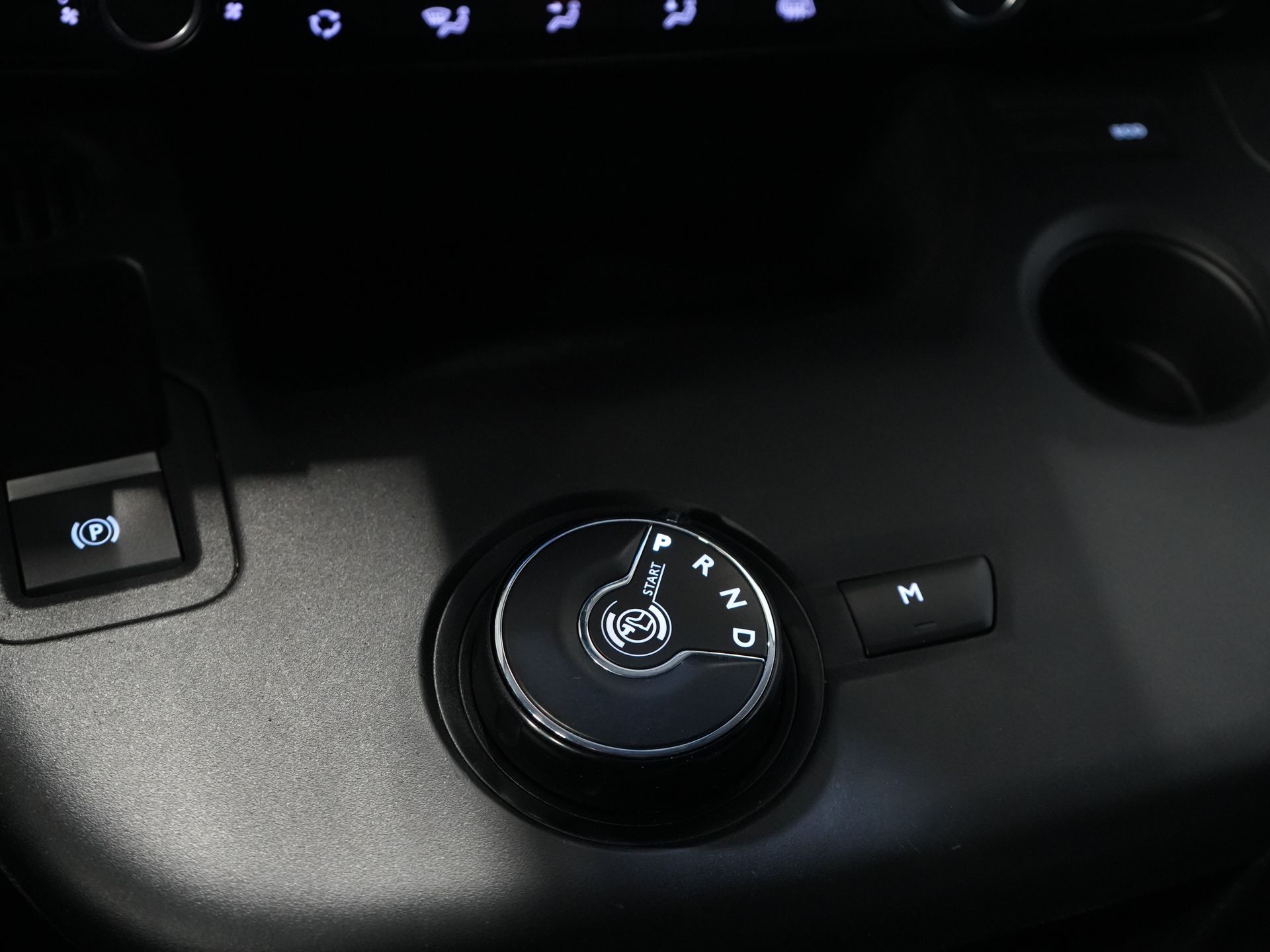 Toyota PROACE CITY Bestelbus 1.2 Turbo 130 pk Aut. L2 Benzine BPM VRIJ! 3Pers./ Carplay/ Camera/ LMV/ PDC/ Airco/ Cruise 22