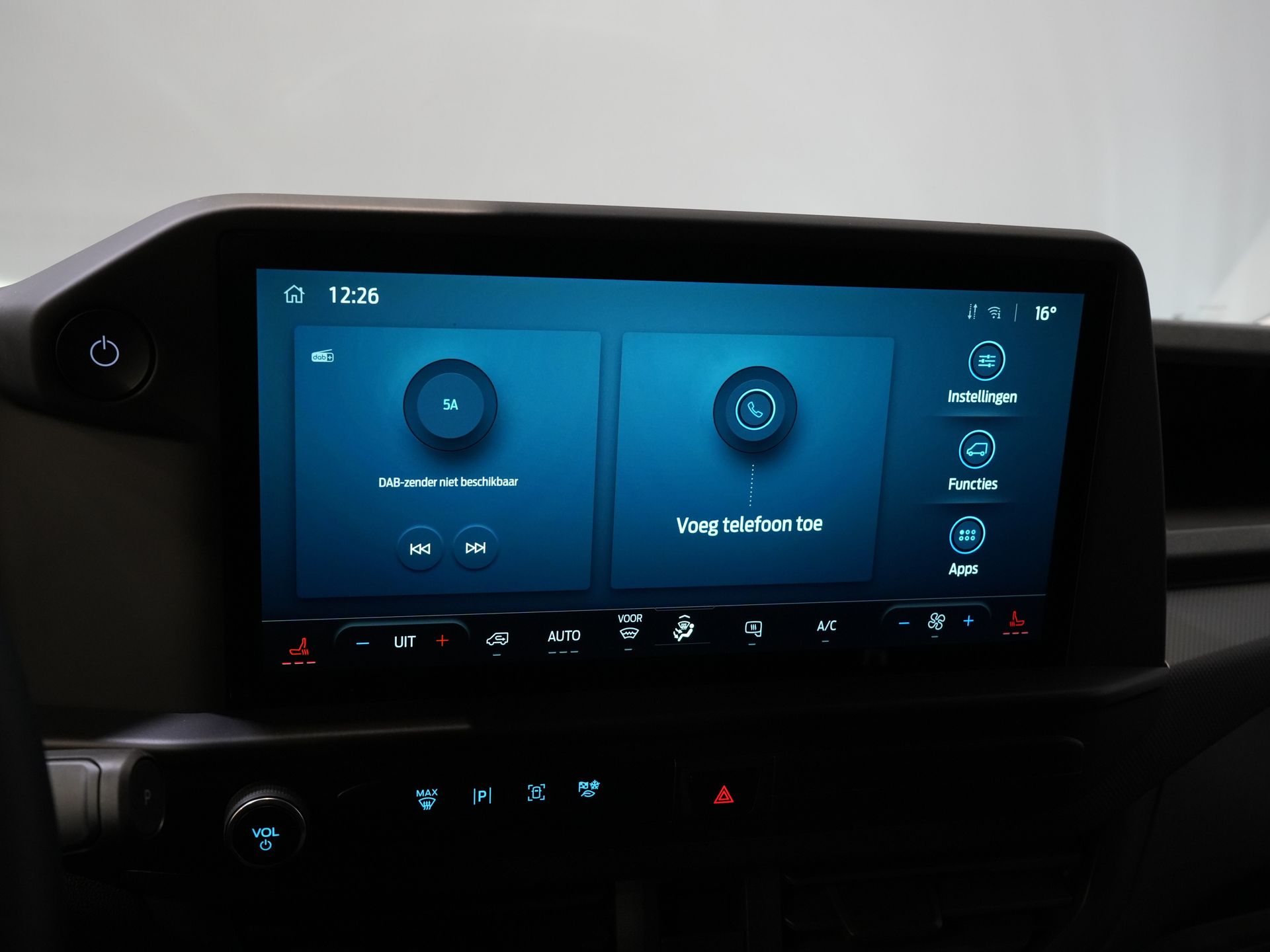 Ford E-Transit Custom Bestelbus 320 Trend 65 kWh 328 km WLTP LED/ Snellader/ Standkachel/ Stoelverw./ Carplay/ Climate/ Camera/ PDC/ Cruise 21