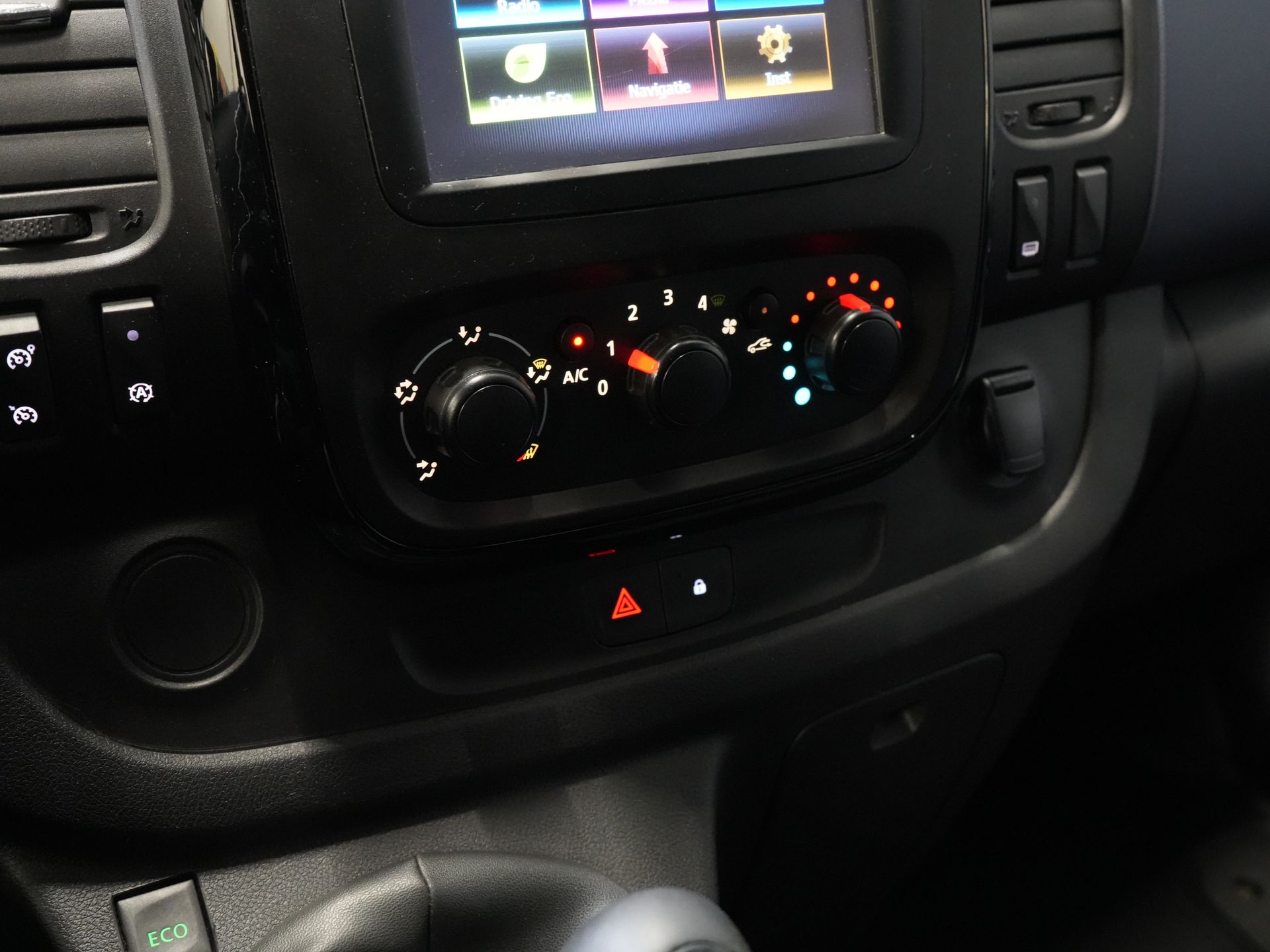 Opel Vivaro Bestelbus 1.6 CDTI 125 pk BPM VRIJ! NL Auto/ Camera/ PDC/ Cruise/ Trekhaak/ Airco 20