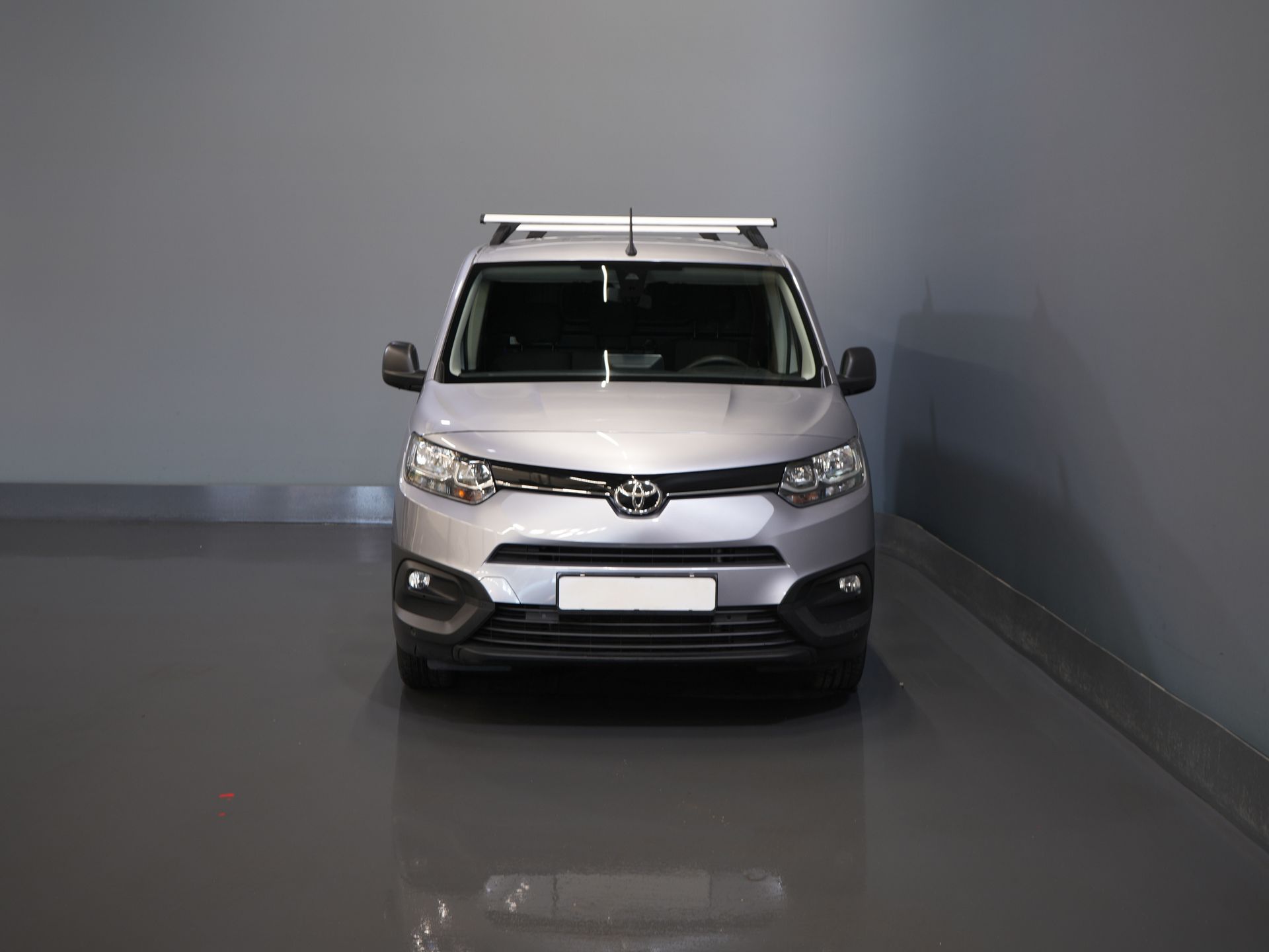 Toyota PROACE CITY Bestelbus 1.2 Turbo 130 pk Benzine Aut. BPM VRIJ! 3Pers./ Carplay/ Camera/ Cruise/ PDC/ Trekhaak 6