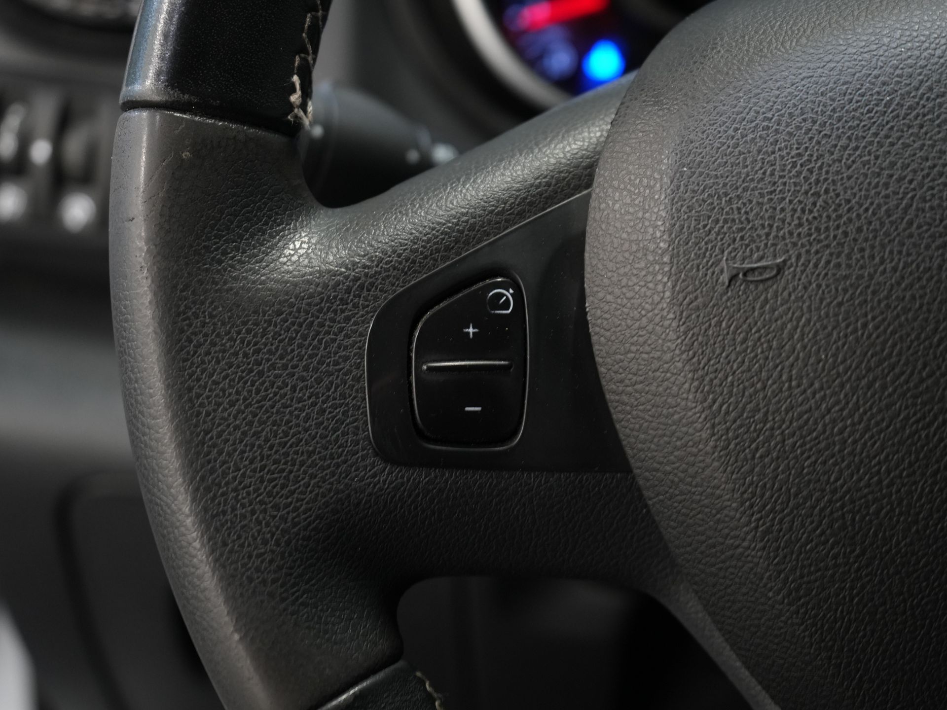 Renault Trafic Bestelbus 2.0 dCi 145 pk Aut. L2 BPM VRIJ! LED/ Carplay/ Cruise/ Stoelverw./ Airco/ Navi/ Dakdragers/ Trekhaak 20