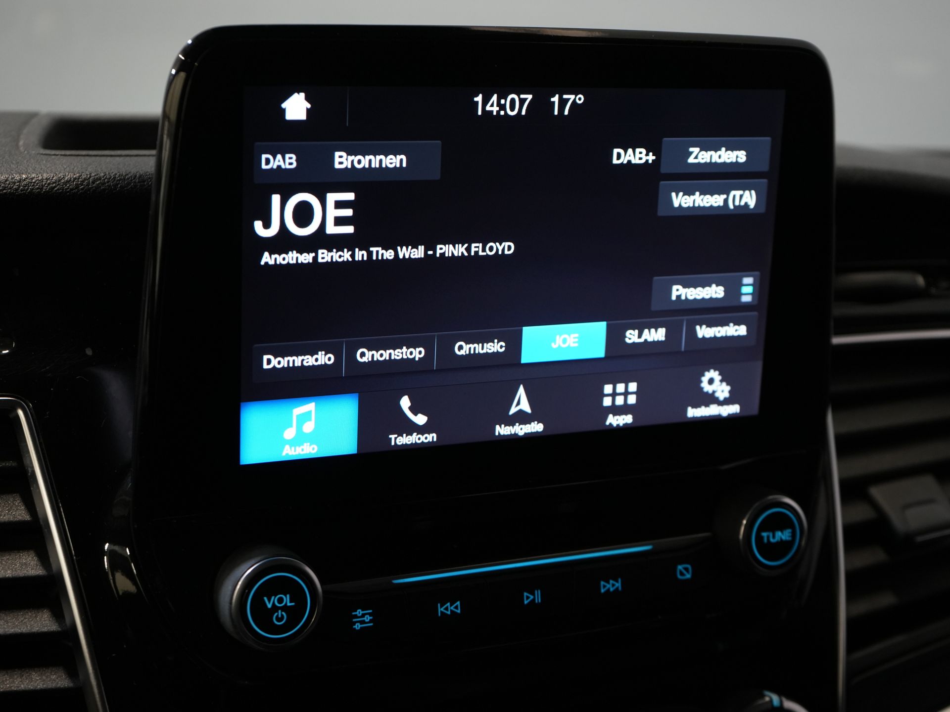 Ford Transit Custom Bestelbus 2.0 TDCI 170 pk Aut. L2 Sport BPM VRIJ! Bi-Xenon/ Leder/ D.B. Riem VV./ Elek.stoel/ Stoelverw./ Carplay/ Camera/ PDC/ LMV/ Cruis 22