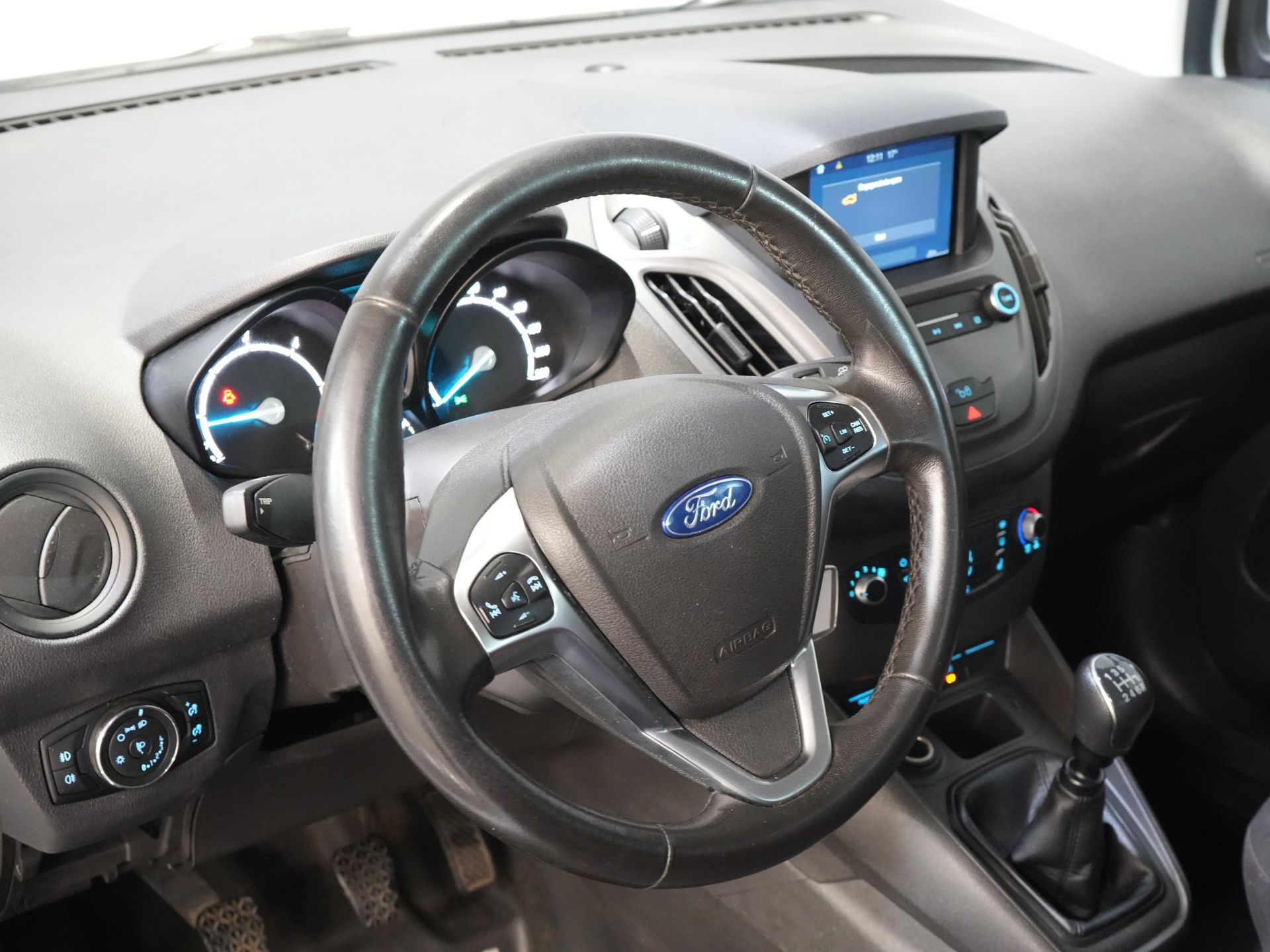 Ford Transit Courier Bestelbus 1.5 TDCI Trend BPM VRIJ! Stoelverw./ CarPlay/ Navi/ PDC/ Cruise/ Airco 13