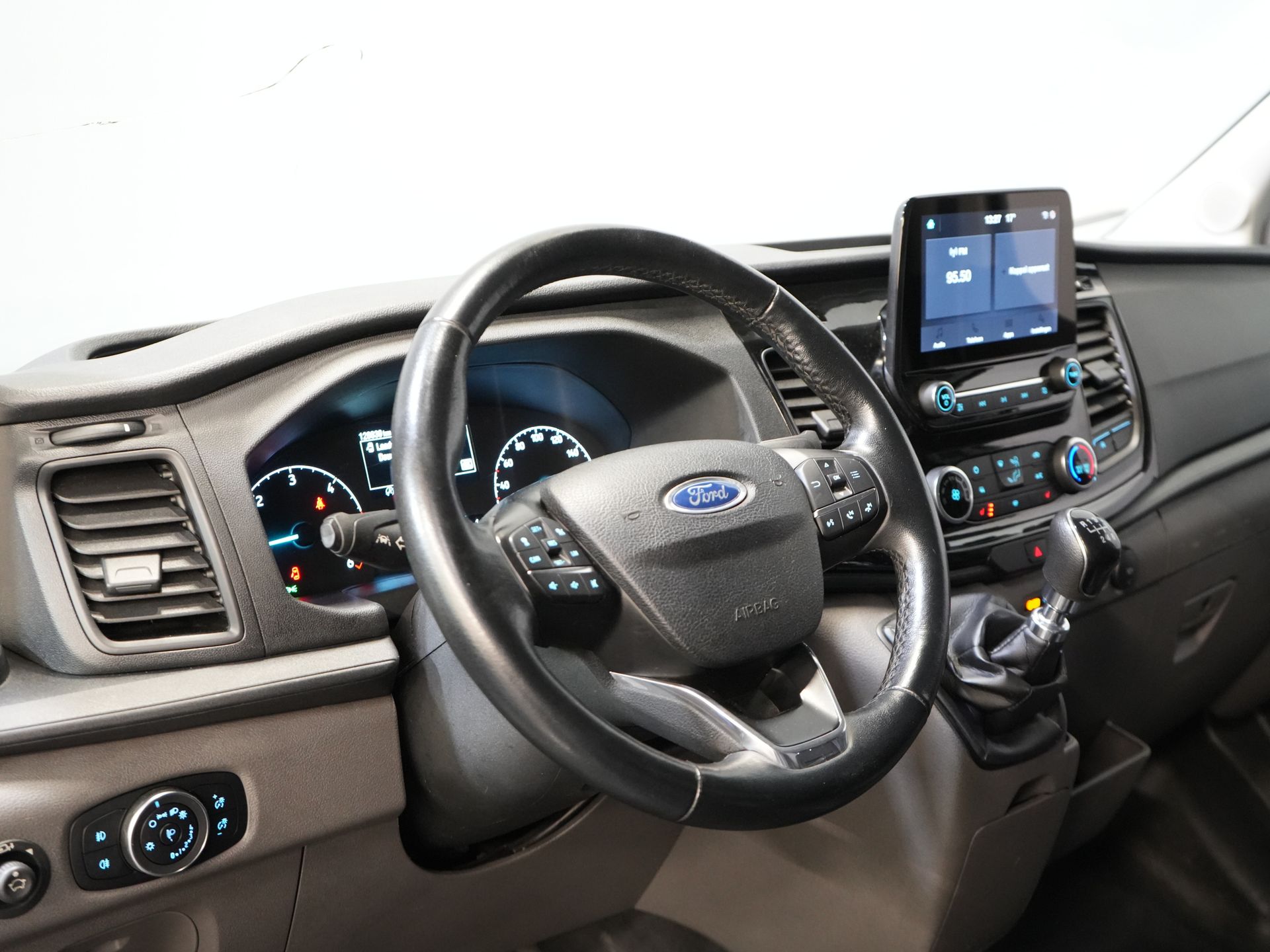 Ford Transit Bestelbus 350 2.0 TDCI L3H2 165 pk Trail Adapt.Cruise/ CarPlay/ Camera/ PDC/ Stoelverw./ Airco 13