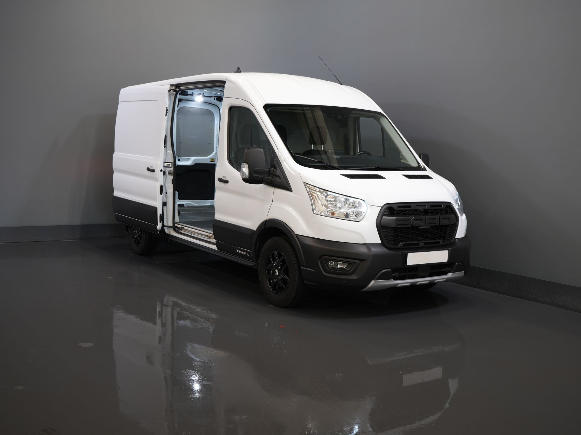 Ford Transit Bestelbus 350 2.0 TDCI L3H2 165 pk Trail Adapt.Cruise/ CarPlay/ Camera/ PDC/ Stoelverw./ Airco 8