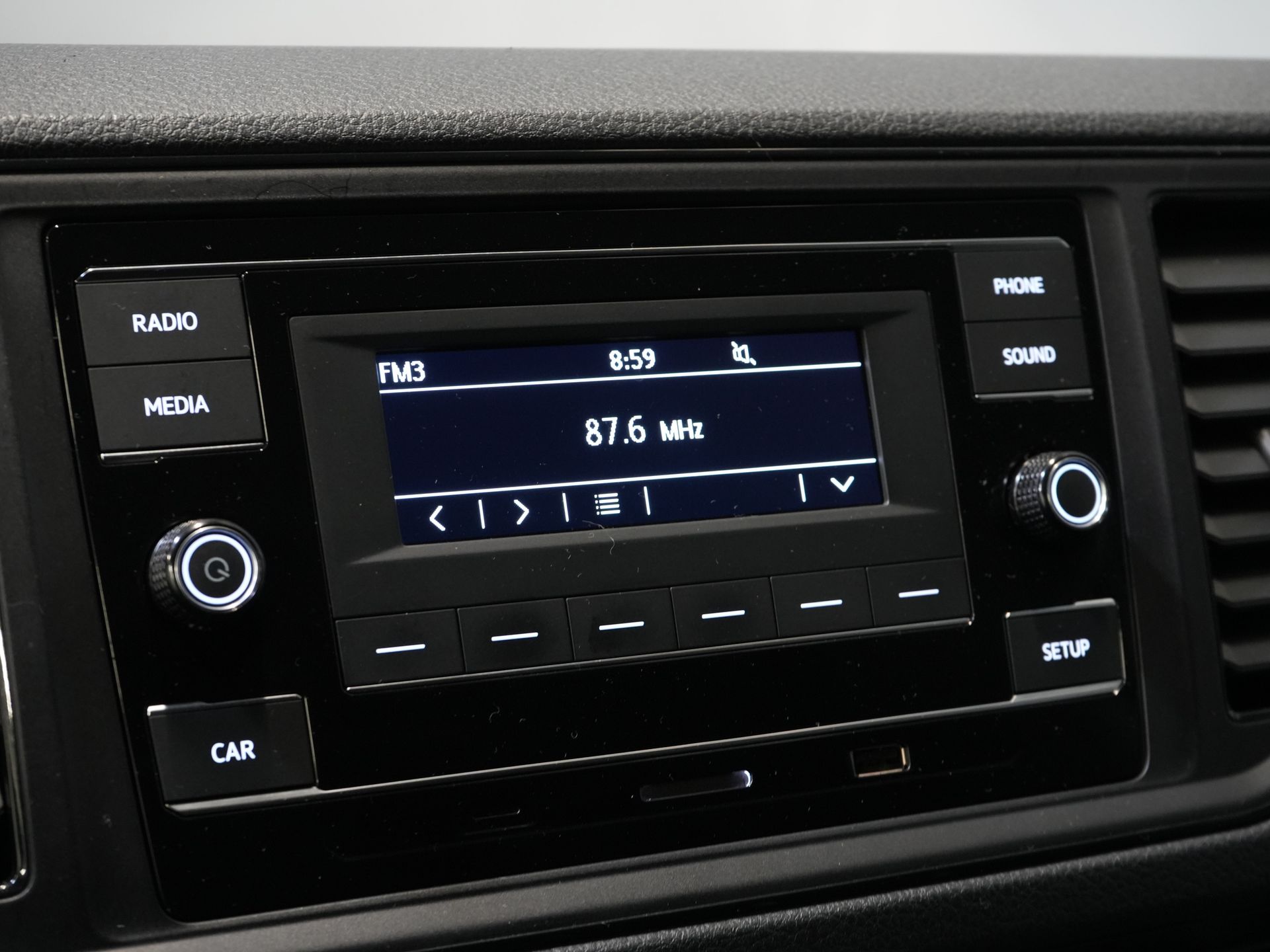 Volkswagen Crafter Bestelbus 35 2.0 TDI L3H2 BPM VRIJ! Airco/ PDC/ Bluetooth/ Betimmering 18