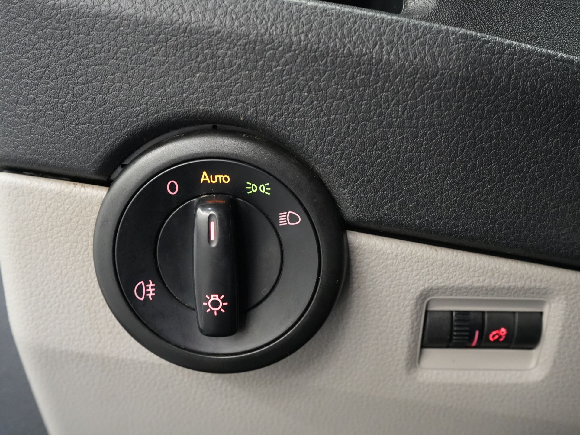 Volkswagen Transporter Bestelbus 2.0 TDI 150 pk DSG Aut. 4Motion L2 BPM VRIJ! 4x4/ 2x Schuifdeur/ LED/ Adapt. Cruise/ Alarm/ Stoelverw./ LMV/ Camera/ Airco 17