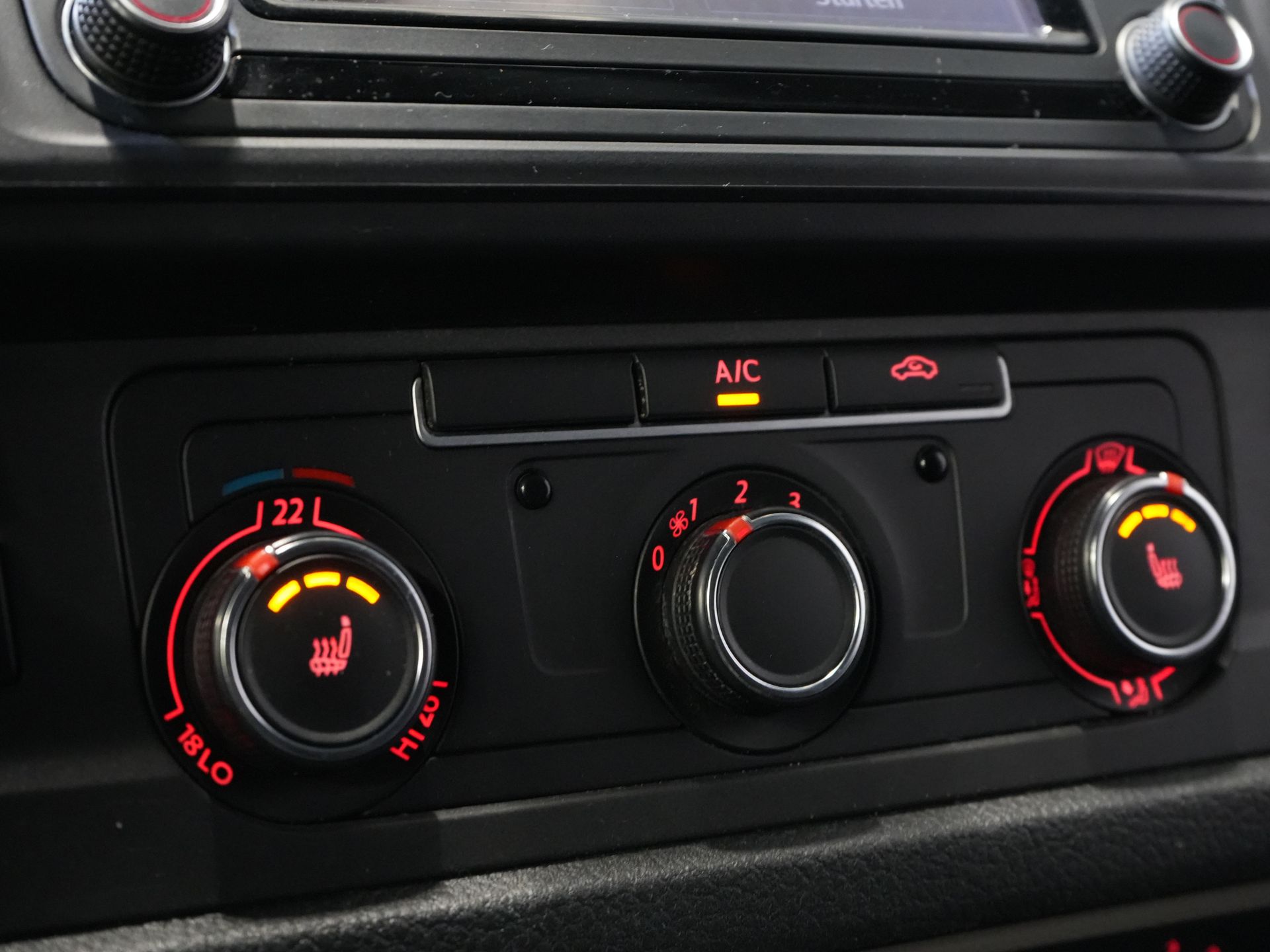 Volkswagen Transporter Bestelbus 2.0 TDI 150 pk DSG Aut. 4Motion L2 BPM VRIJ! 4x4/ 2x Schuifdeur/ LED/ Adapt. Cruise/ Alarm/ Stoelverw./ LMV/ Camera/ Airco 22