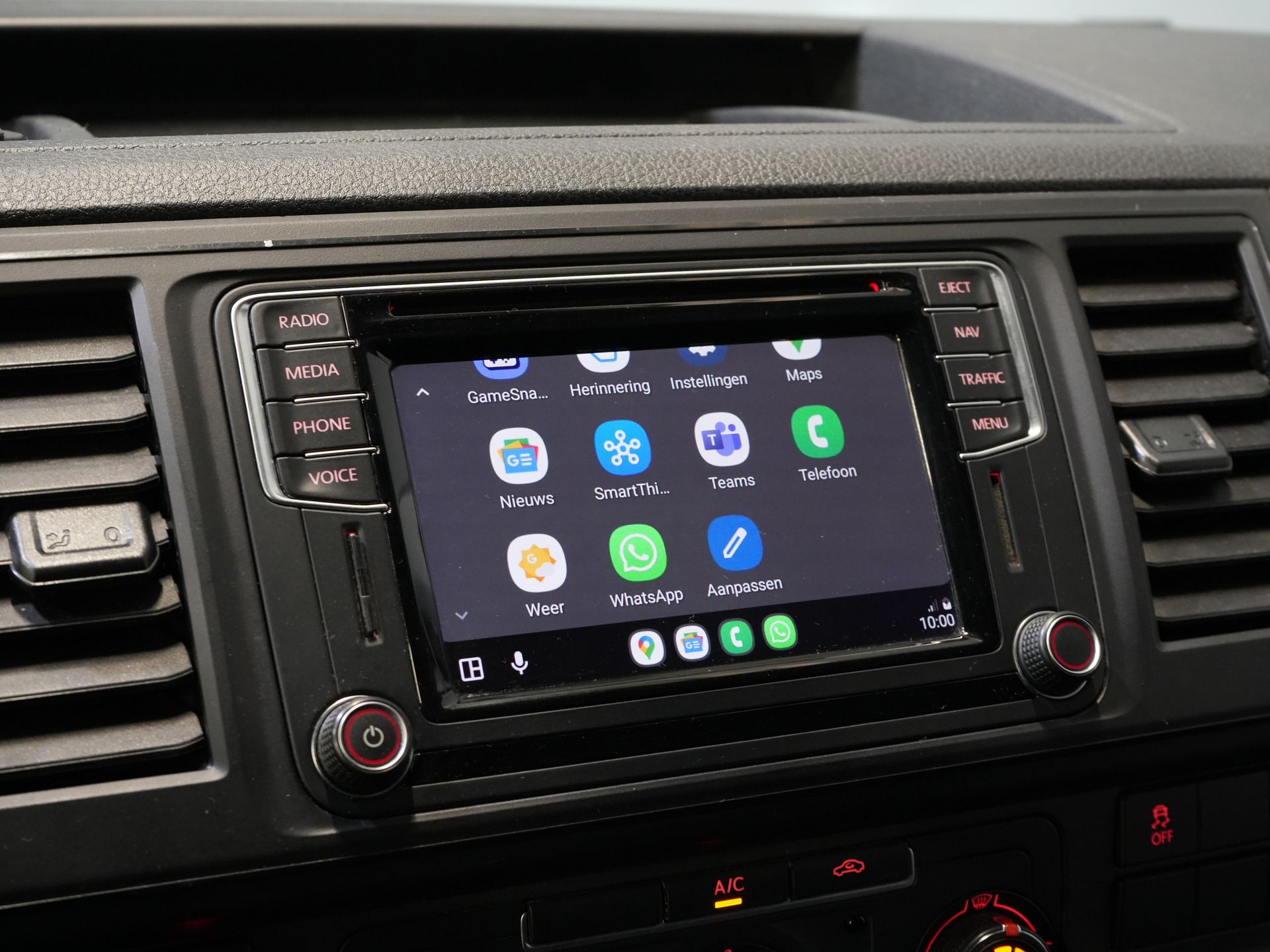 Volkswagen Transporter Bestelbus 2.0 TDI 150 pk DSG Aut. 4Motion L2 BPM VRIJ! 4x4/ 2x Schuifdeur/ LED/ Adapt. Cruise/ Alarm/ Stoelverw./ LMV/ Camera/ Airco 26