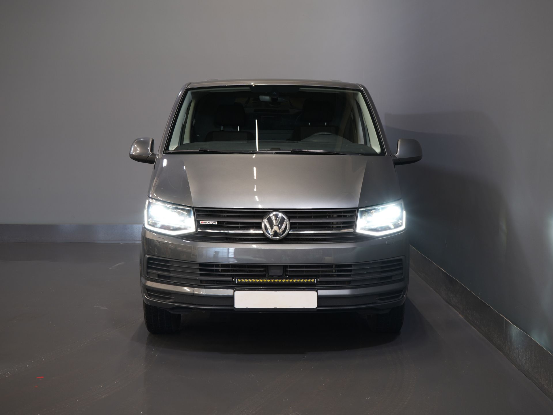 Volkswagen Transporter Bestelbus 2.0 TDI 150 pk DSG Aut. 4Motion L2 BPM VRIJ! 4x4/ 2x Schuifdeur/ LED/ Adapt. Cruise/ Alarm/ Stoelverw./ LMV/ Camera/ Airco 6
