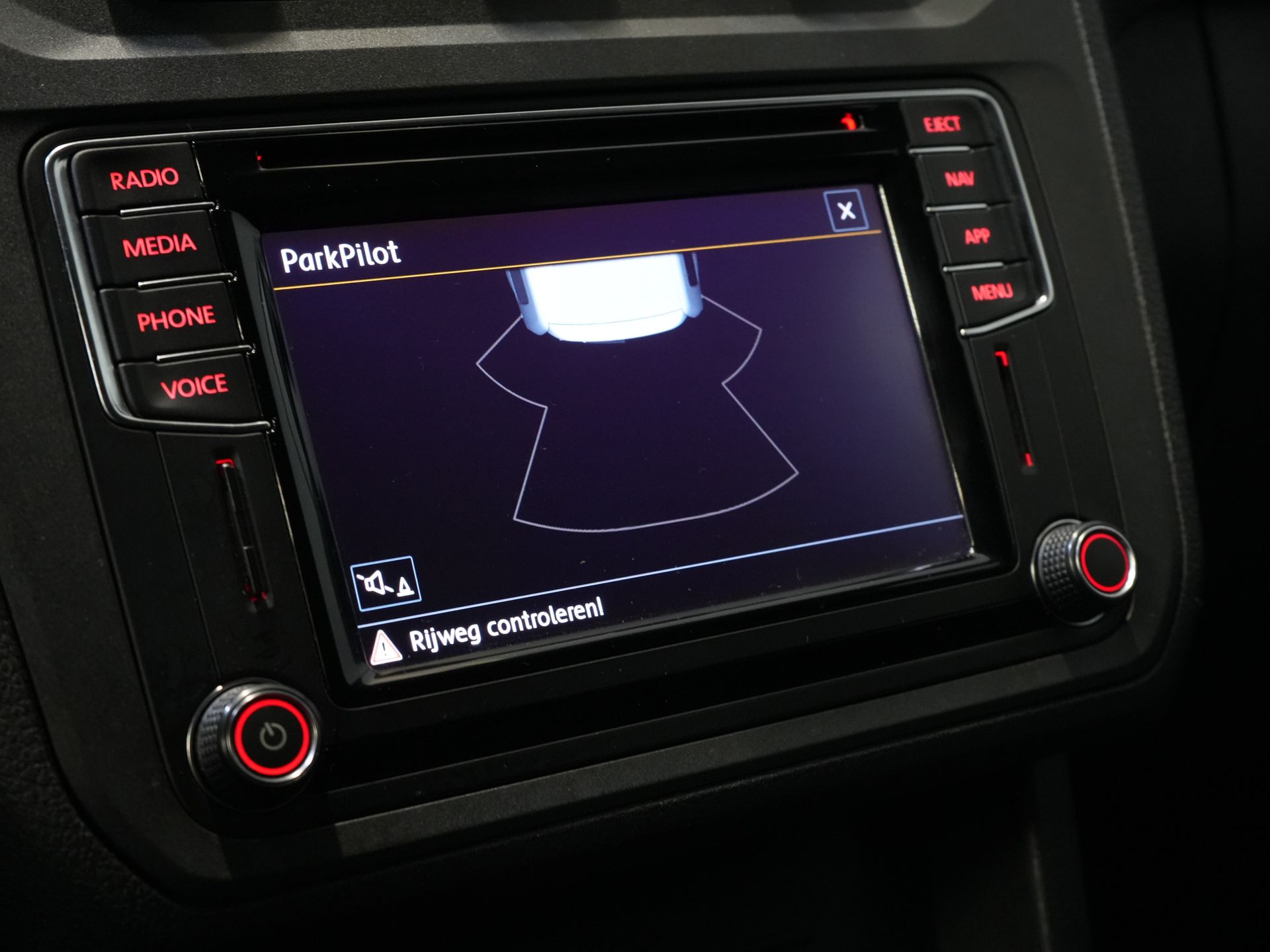 Volkswagen Caddy Bestelbus 1.4 TGI 110 pk DSG Aut. BPM VRIJ! Benzine/CNG/ Navi/ Cruise/ Airco/ PDC/ Bluetooth 22