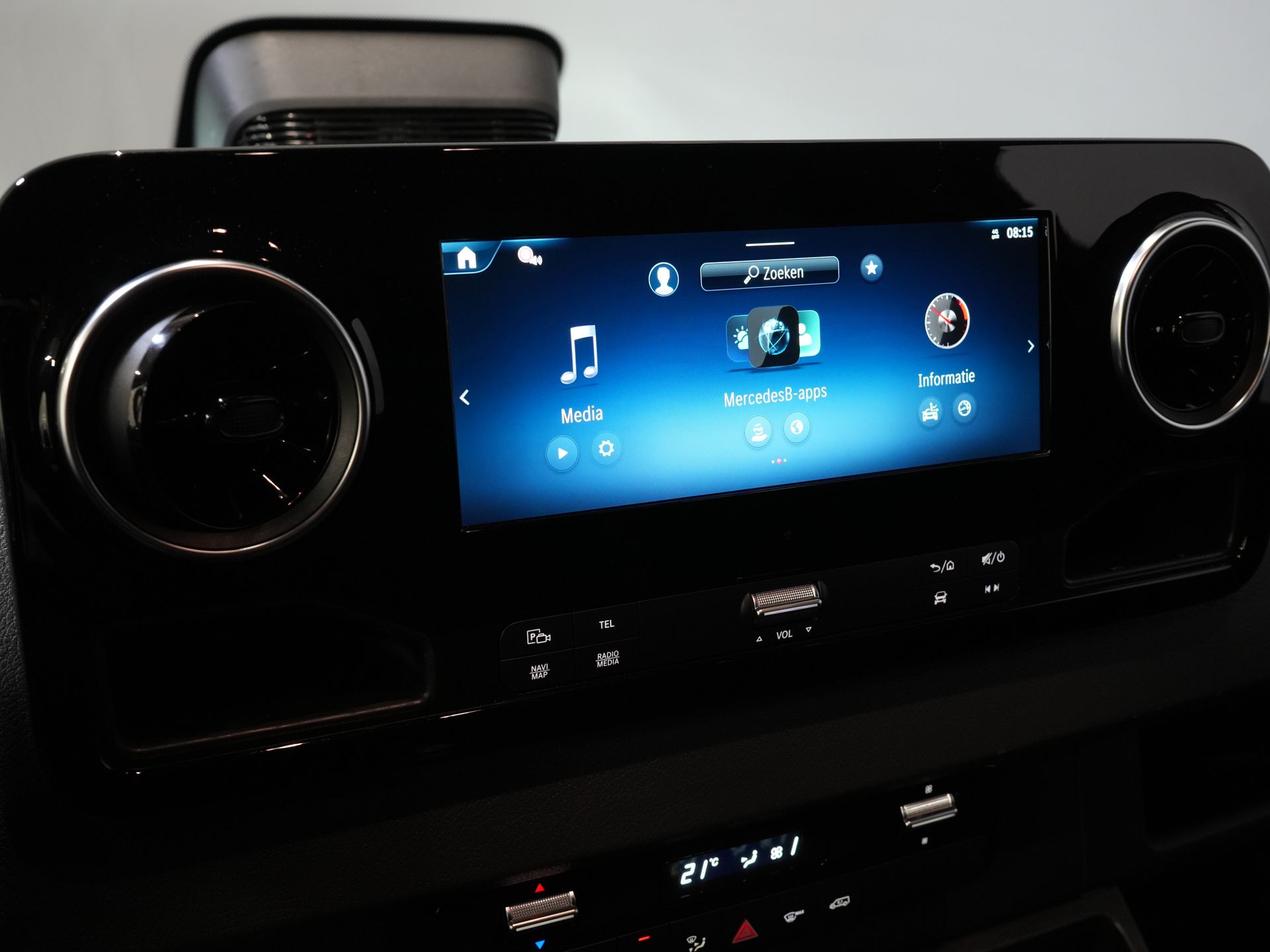 Mercedes-Benz Sprinter Bestelbus 317 Aut. L2H2 BPM VRIJ! (Facelift) 3.5t Trekhaak/ LED/ Gev.Stoel/ 270 Gr.Deuren/ Stoelverw./ Navi/ Camera/ PDC/ Cruise/ Airco 25