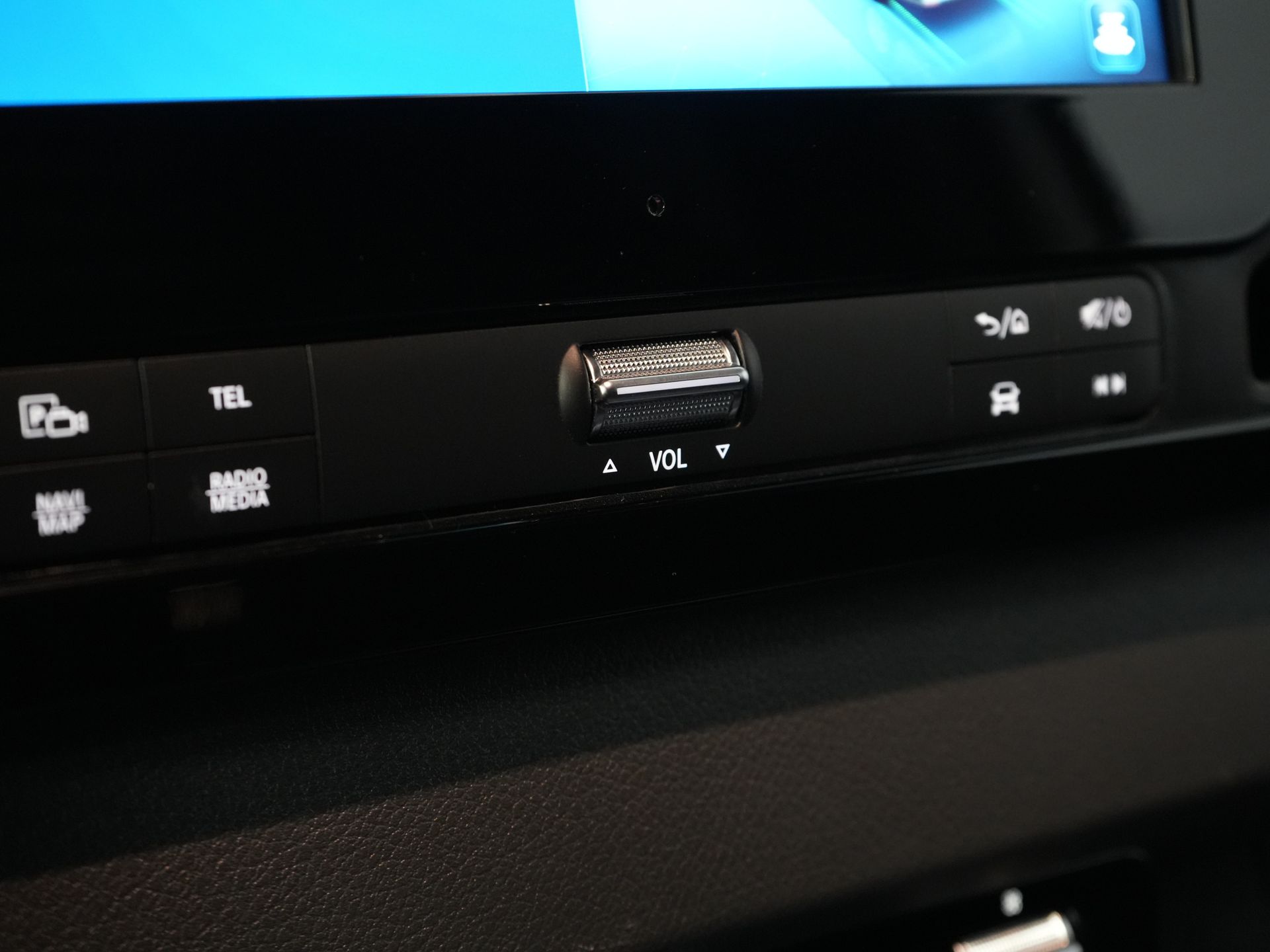 Mercedes-Benz Sprinter Bestelbus 317 CDI Aut. L2H2 BPM VRIJ! Gev.Stoel/ 270 Gr.Deuren/ Stoelverw./ Navi/ Camera/ Cruise/ DAB 23