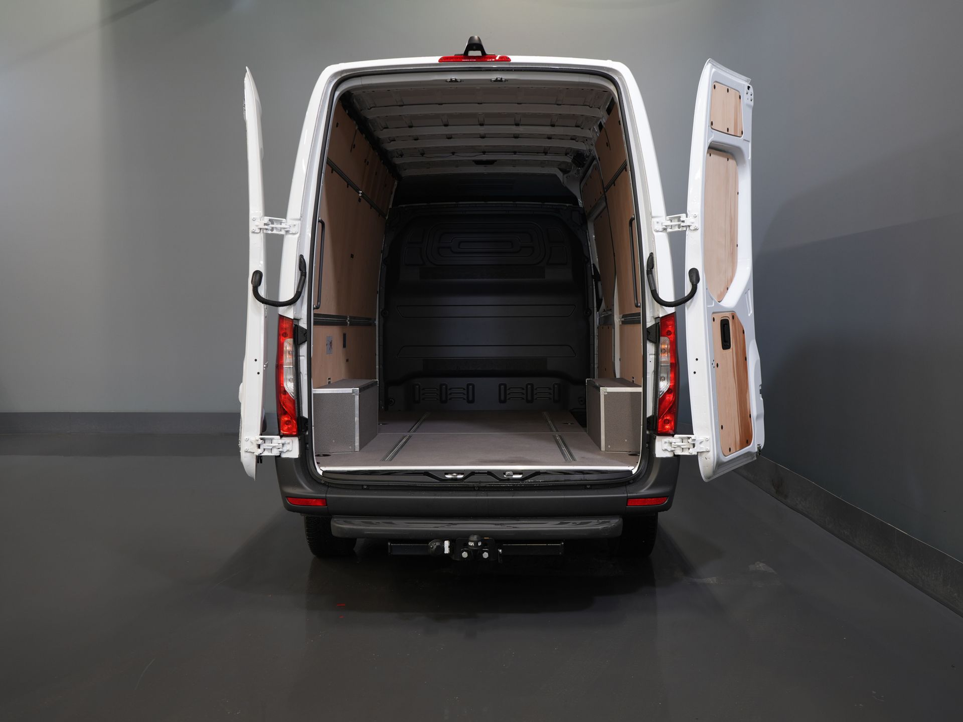 Mercedes-Benz Sprinter Bestelbus 317 CDI Aut. L2H2 BPM VRIJ! Gev.Stoel/ 270 Gr.Deuren/ Stoelverw./ Navi/ Camera/ Cruise/ DAB 4