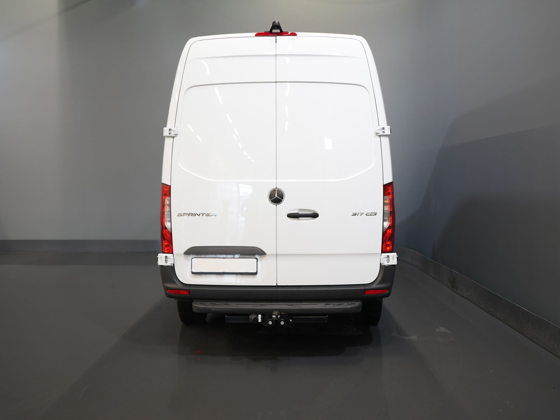 Mercedes-Benz Sprinter Bestelbus 317 CDI Aut. L2H2 BPM VRIJ! Gev.Stoel/ 270 Gr.Deuren/ Stoelverw./ Navi/ Camera/ Cruise/ DAB 5