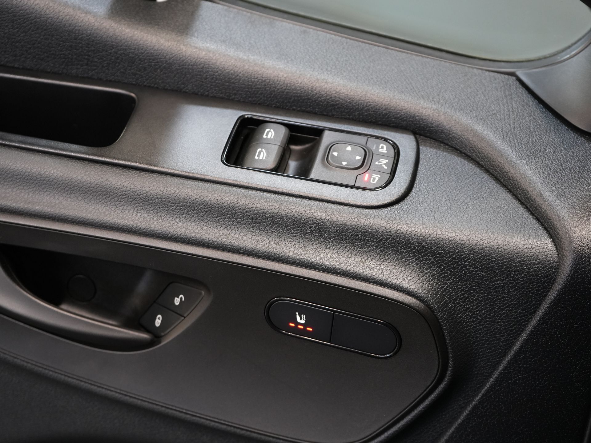 Mercedes-Benz Sprinter Bestelbus 317 CDI Aut. L2H2 BPM VRIJ! Carplay/ Gev.Stoel/ 270 Gr.Deuren/ Stoelverw./ Navi/ Camera/ PDC/ Cruise/ DAB 17