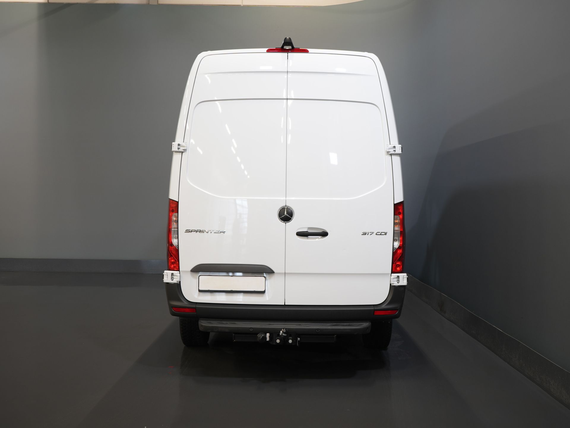 Mercedes-Benz Sprinter Bestelbus 317 CDI Aut. L2H2 BPM VRIJ! Carplay/ Gev.Stoel/ 270 Gr.Deuren/ Stoelverw./ Navi/ Camera/ PDC/ Cruise/ DAB 5