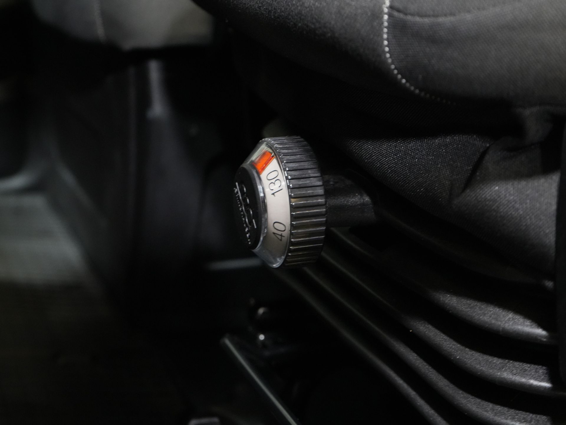 Iveco Daily Bakwagen 35S18HV 3.0 Aut. ZF BPM VRIJ! Bakwagen Laadklep/ Zijdeur/ LED/ Spoiler/ 3.5T trekverm./ Gev.Stoel/ Adapt.Cruise/ Navi/ Carplay/  27