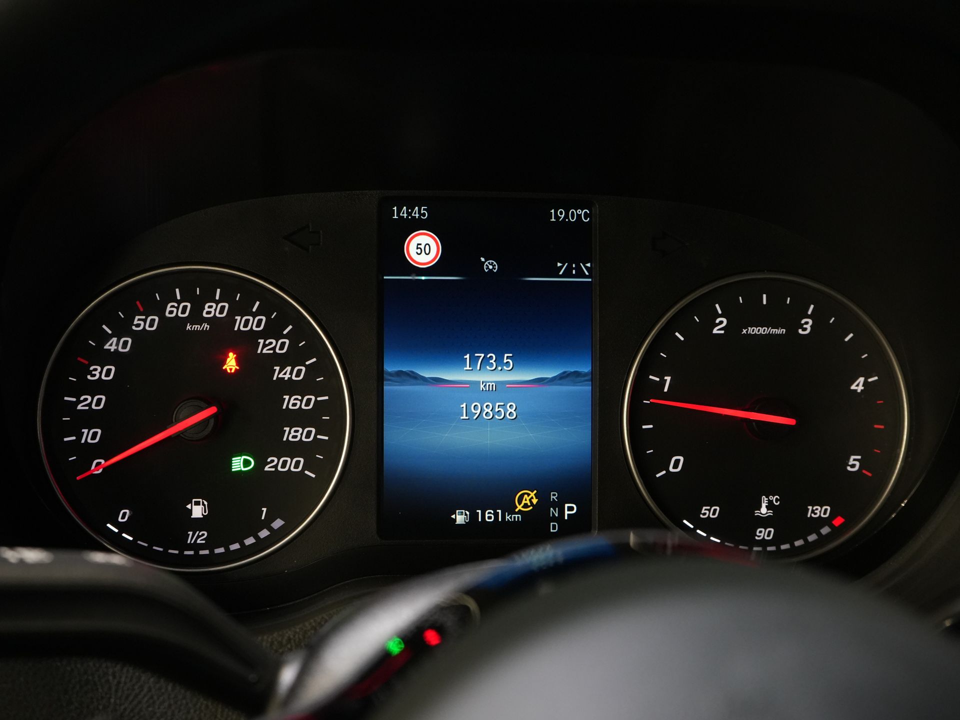 Mercedes-Benz Sprinter Bestelbus 317 CDI Aut. L2H2 BPM VRIJ! LED/ Gev.Stoel/ 270 Gr.Deuren/ Stoelverw./ Navi/ Camera/ PDC/ Cruise/ Airco/ DAB 20