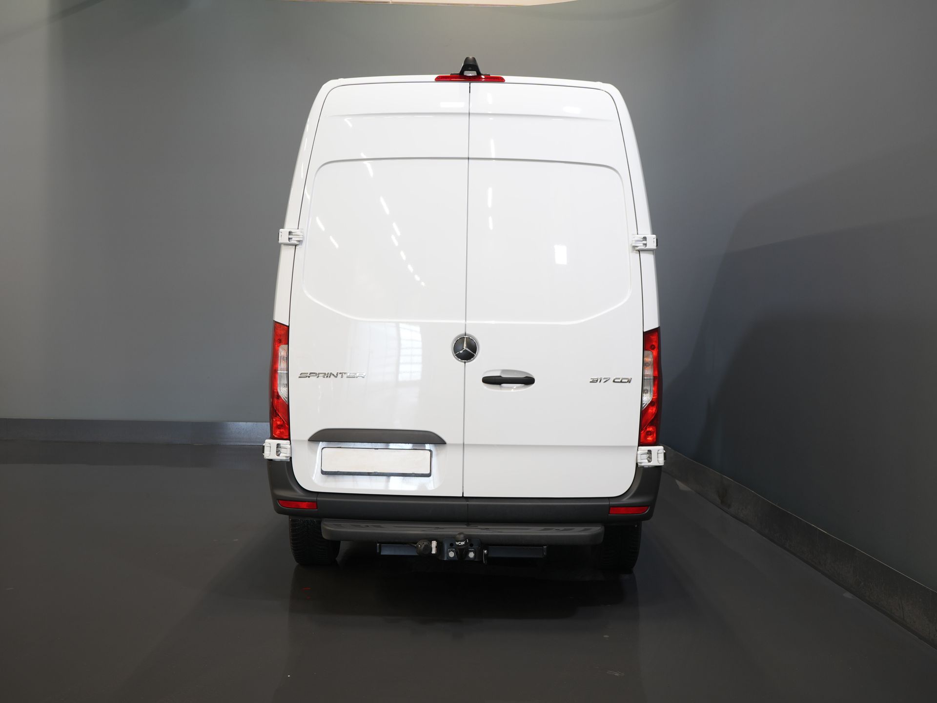 Mercedes-Benz Sprinter Bestelbus 317 CDI Aut. L2H2 BPM VRIJ! Gev.Stoel/ 270 Gr.Deuren/ Stoelverw./ Navi/ Camera/ Cruise/ Airco/ DAB 5