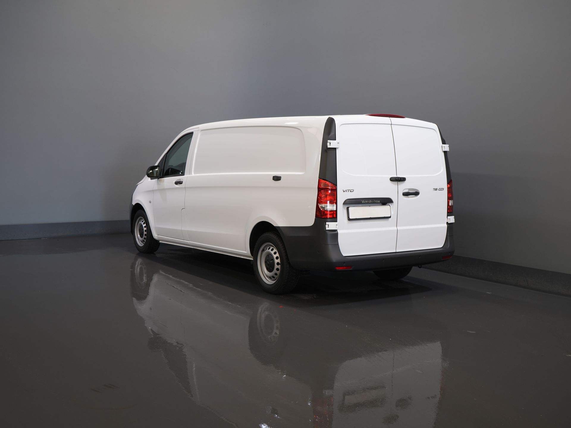 Mercedes-Benz Vito Bestelbus 116 CDI Aut. L2 BPM VRIJ! Carplay/ Stoelverw./ 270Gr. Deuren/ Cruise/ Airco/ Navi/ Camera/ PDC 1