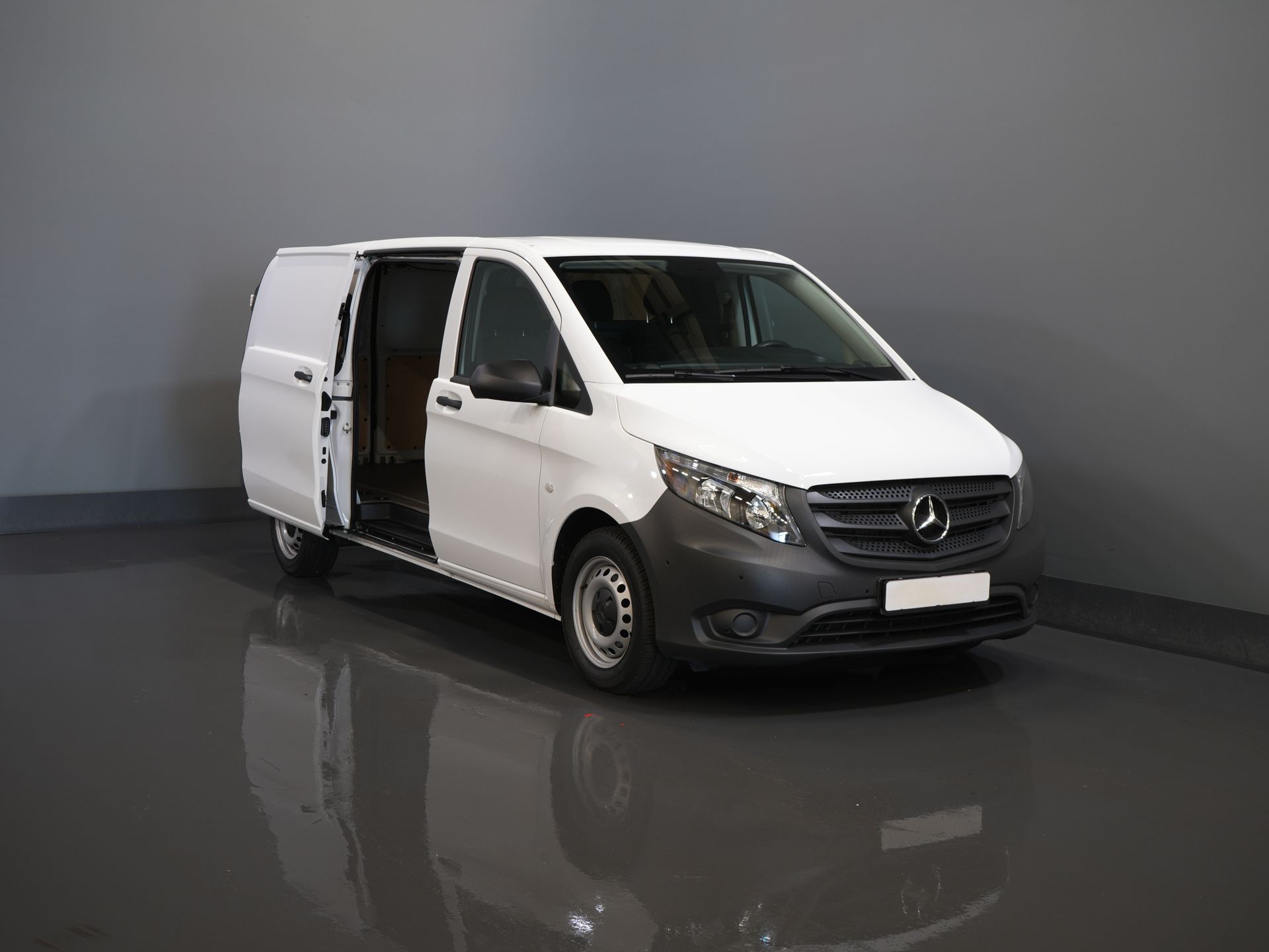 Mercedes-Benz Vito Bestelbus 116 CDI Aut. L2 BPM VRIJ! Carplay/ Stoelverw./ 270Gr. Deuren/ Cruise/ Airco/ Navi/ Camera/ PDC 8