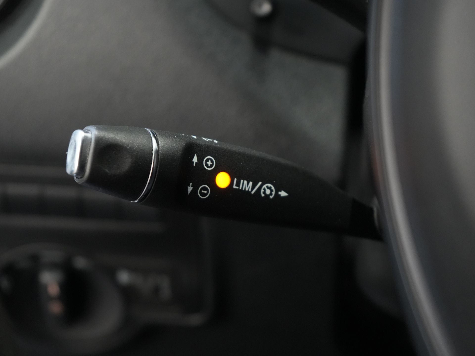 Mercedes-Benz Vito Bestelbus 116 CDI Aut. L2 BPM VRIJ! Carplay/ Stoelverw./ 270Gr. Deuren/ Cruise/ Airco/ Navi/ Camera/ PDC 18