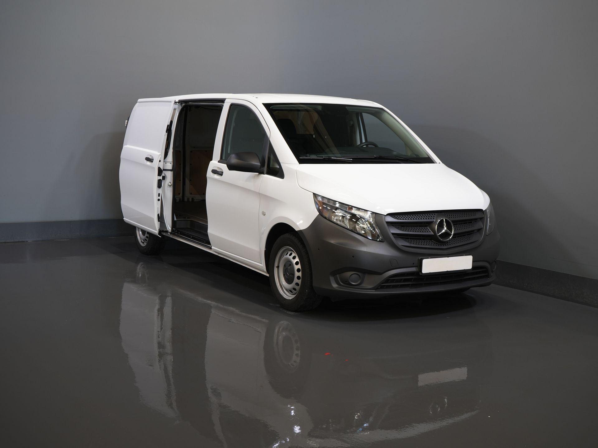 Mercedes-Benz Vito Bestelbus 116 CDI Aut. L2 BPM VRIJ! Carplay/ Stoelverw./ 270Gr. Deuren/ Cruise/ Airco/ Navi/ Camera/ PDC 8