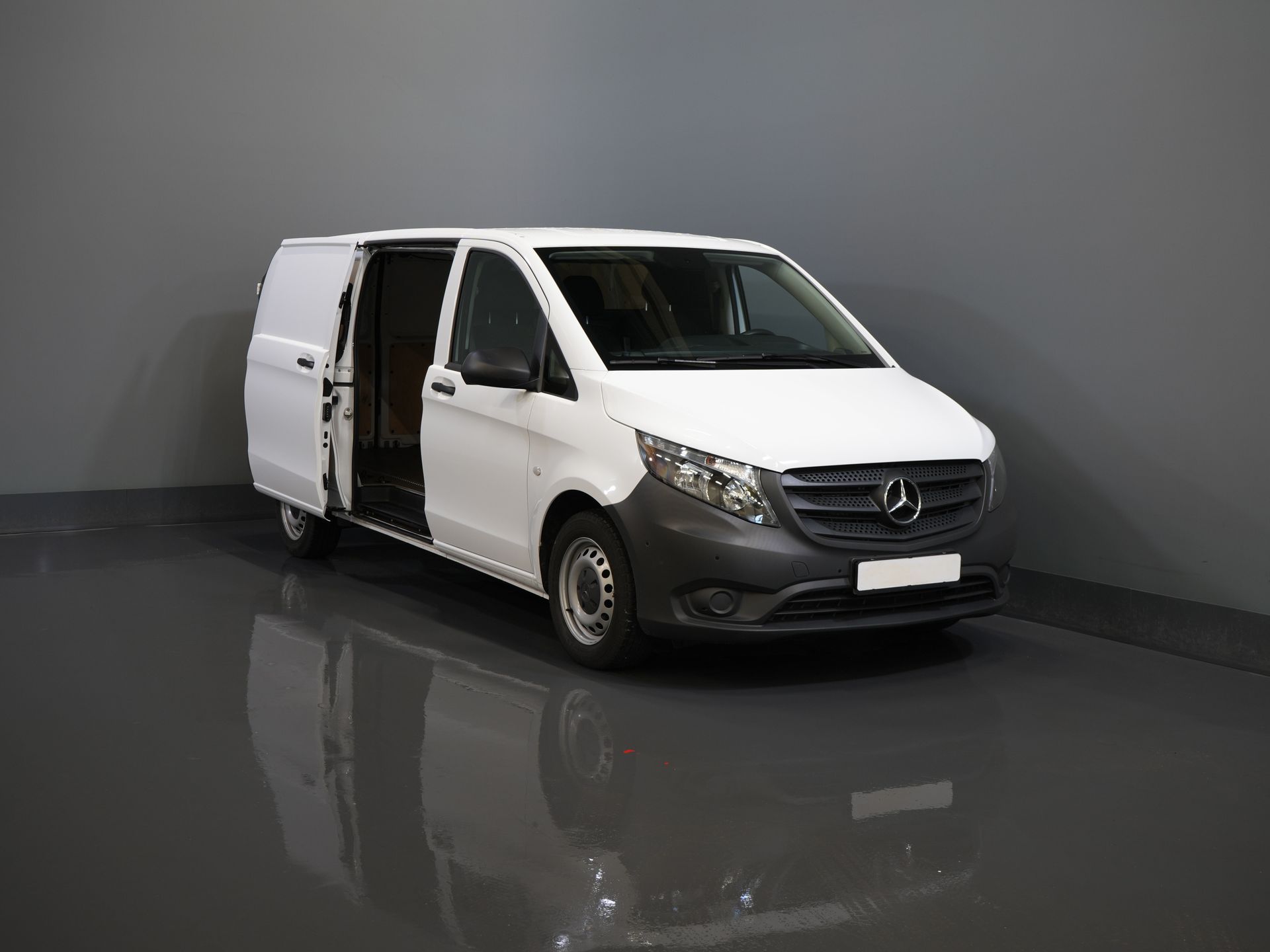 Mercedes-Benz Vito Bestelbus 116 CDI Aut. L2 BPM VRIJ! Carplay/ Stoelverw./ 270gr deuren/ Cruise/ Airco/ Navi/ Camera/ PDC 8