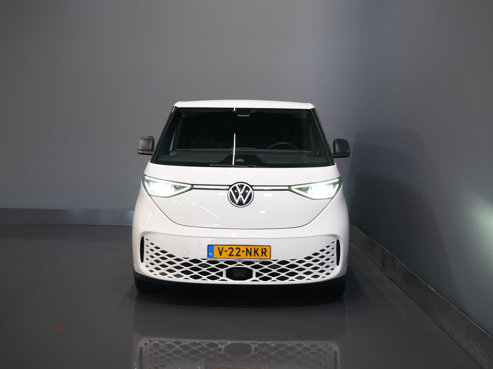 Volkswagen ID. Buzz Bestelbus Cargo 77 kWh 423km WLTP LED/ Climate/ Carplay/ Adapt. Cruise/ Stoelverw./ Camera/ PDC 6