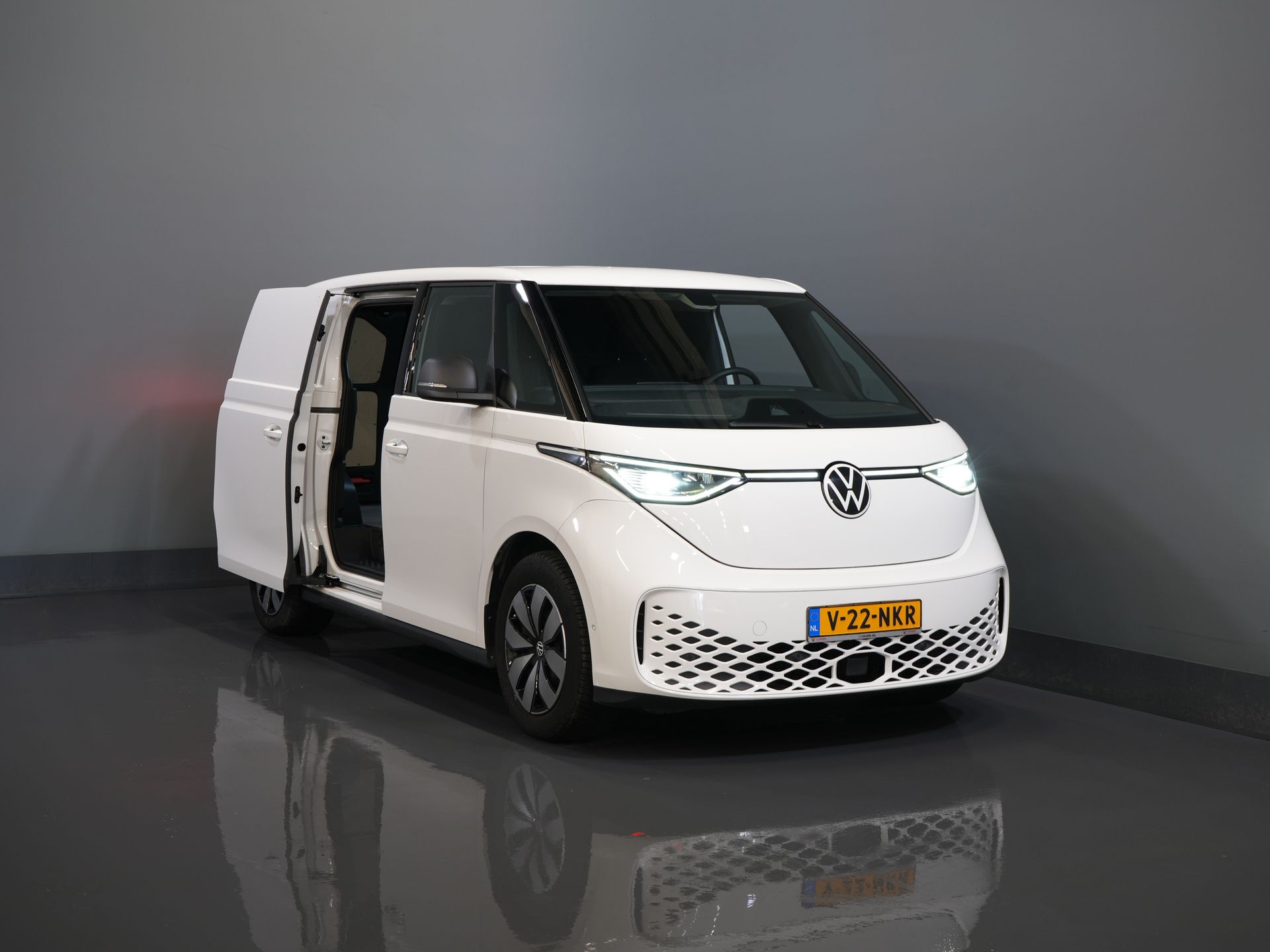 Volkswagen ID. Buzz Bestelbus Cargo 77 kWh 423km WLTP LED/ Climate/ Carplay/ Adapt. Cruise/ Stoelverw./ Camera/ PDC 8