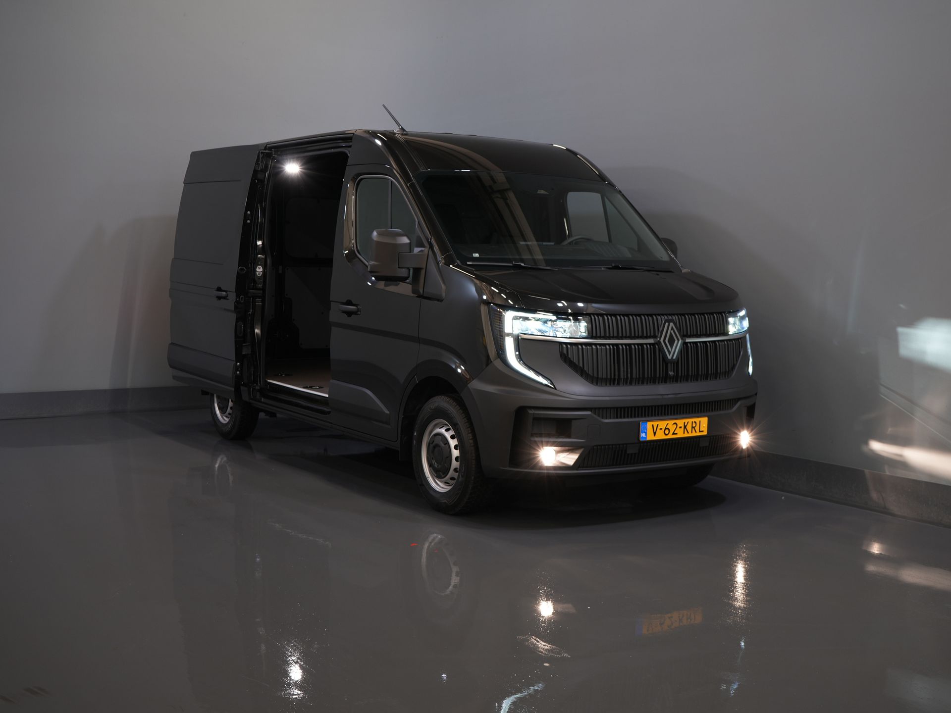 Renault Master Bestelbus T35 2.0 dCi 130 pk L2H2 Advance BPM VRIJ! LED/ 2.5t Trekverm./ Stoelverw./ Navi/ Carplay/ Camera/ Climate/ PDC/ Cruise/ Trekhaak 8