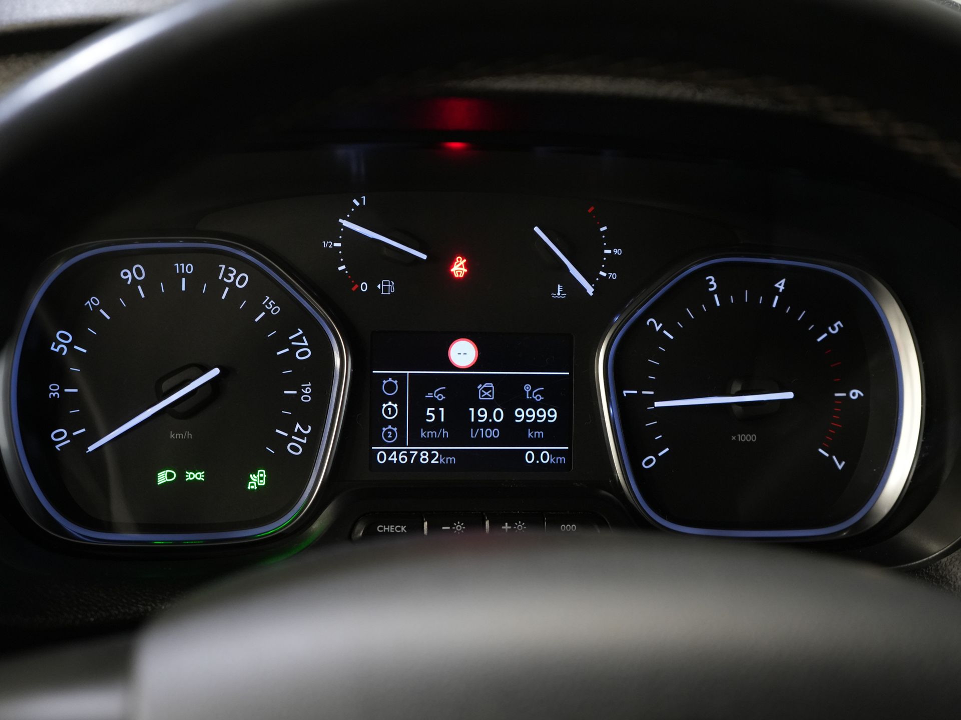 Opel Vivaro Bestelbus (Fiat Scudo) 2.0 MJ 145 pk L3 BPM VRIJ! Adapt.Cruise/ Climate/ Keyless/ Carplay/ Camera/ PDC 18