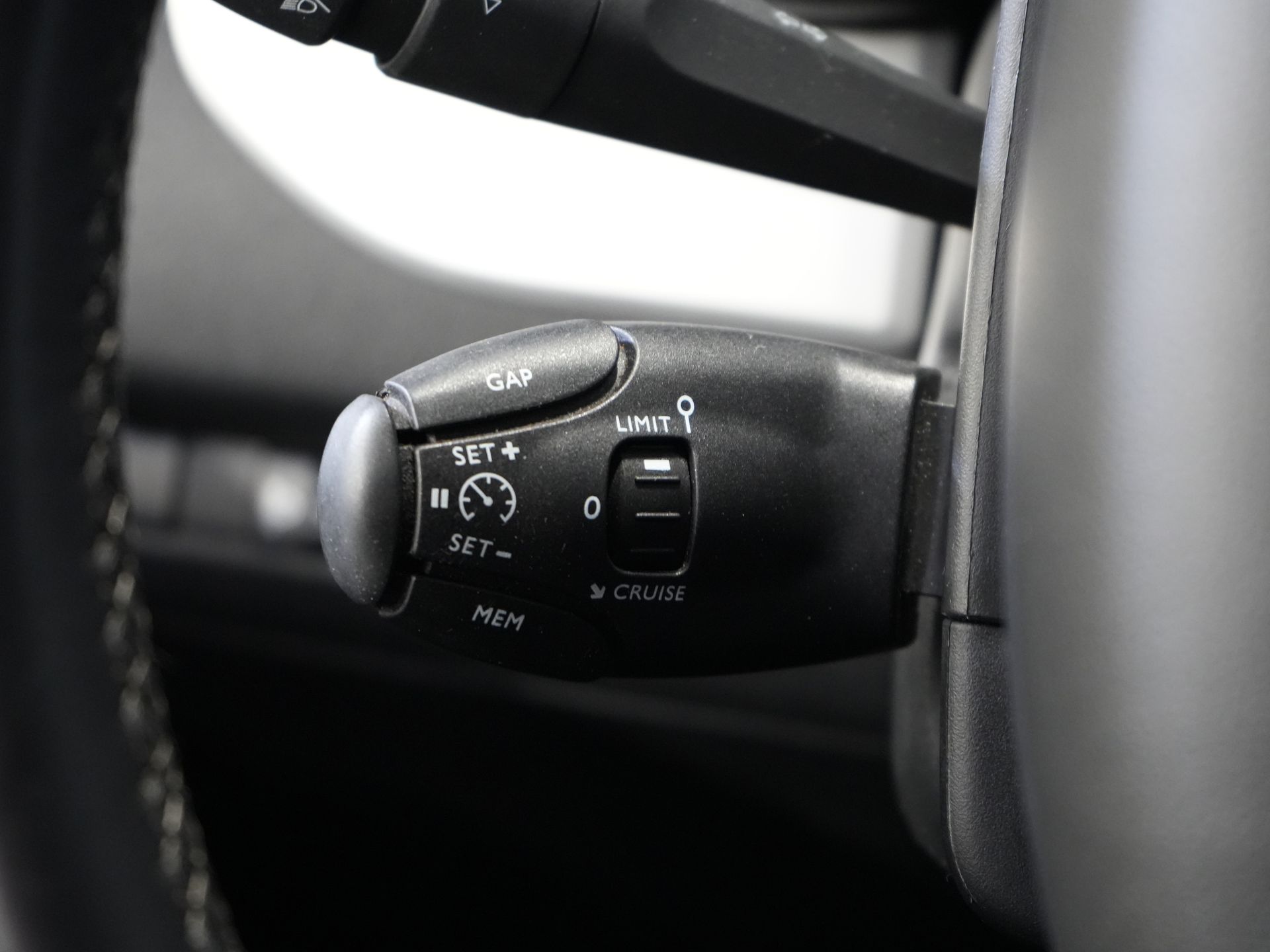 Citroën Jumpy Bestelbus (Fiat Scudo) 2.0 MJ 145 pk L3 BPM VRIJ! Adapt.Cruise/ Climate/ Keyless/ Carplay/ Camera/ PDC 17