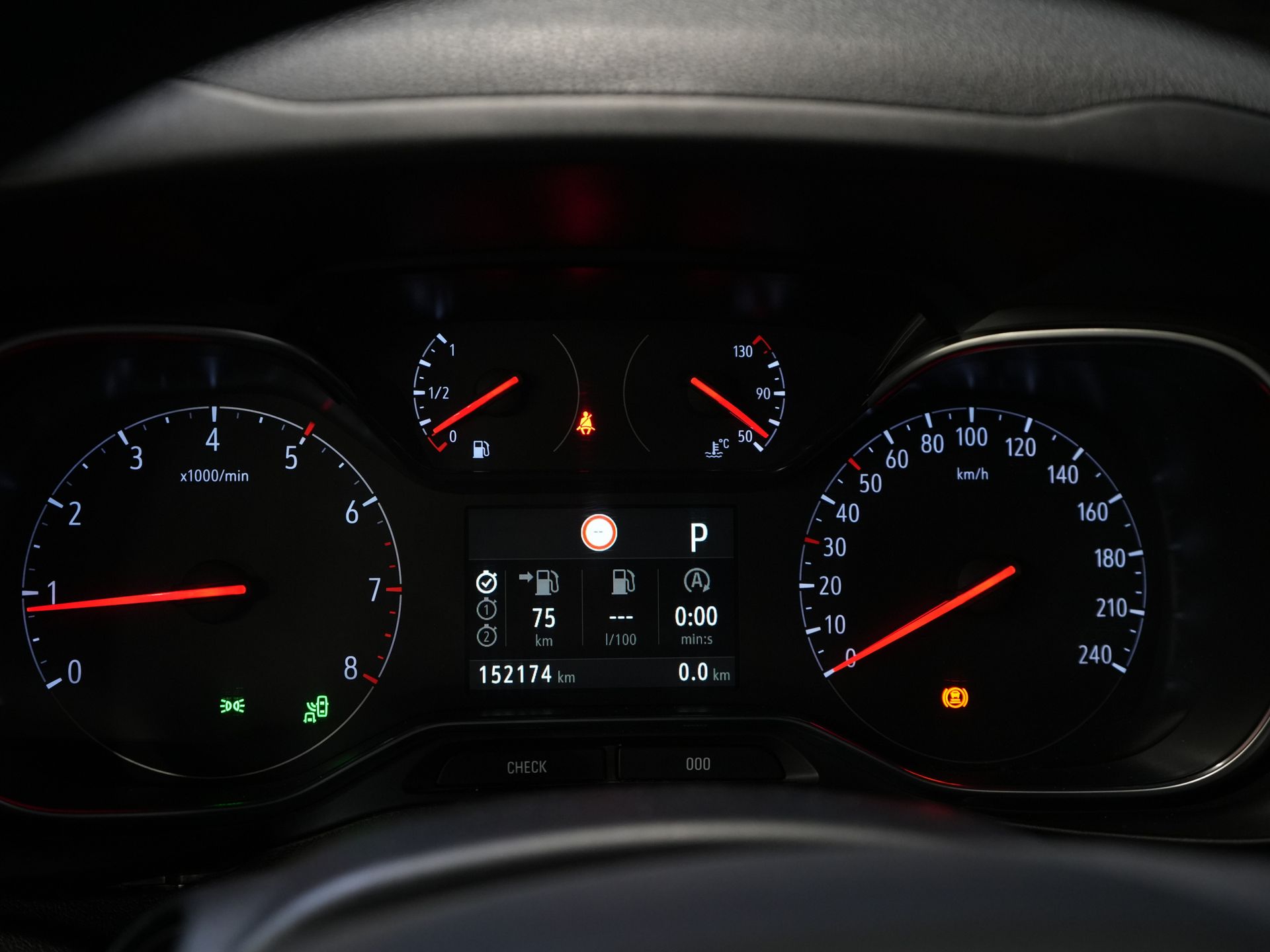 Opel Combo Bestelbus 1.5D 130 pk Aut. L2 BPM VRIJ! DB-Riem V.V/ NL Auto/ Carplay/ Climate/ LMV/ Camera/ PDC 18