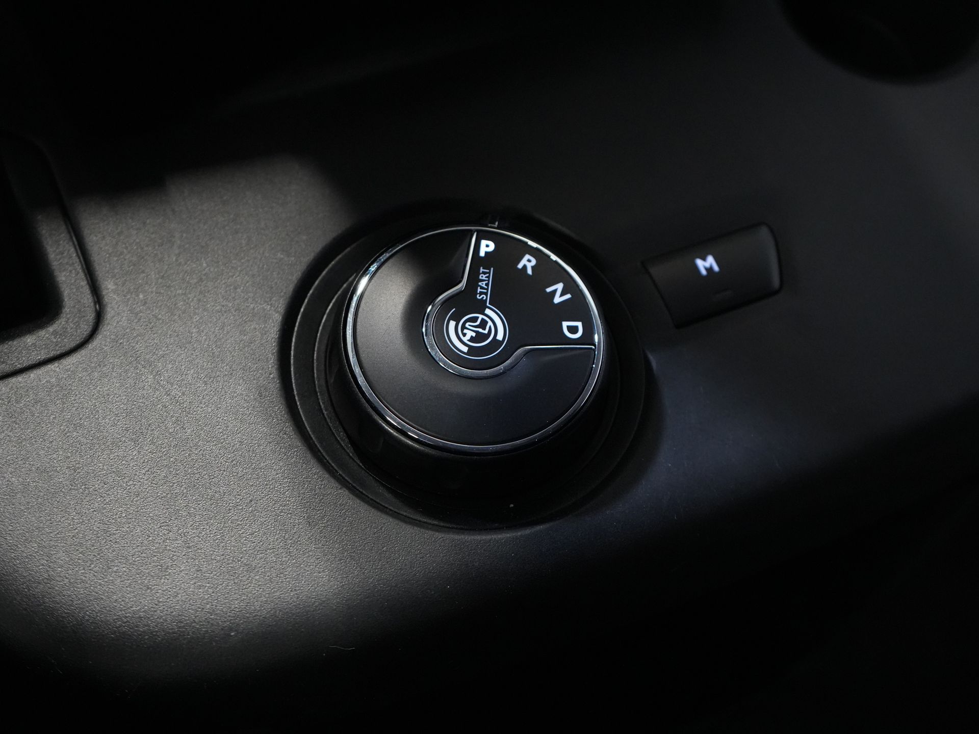 Opel Combo Bestelbus 1.5D 130 pk Aut. L2 BPM VRIJ! DB-Riem V.V/ NL Auto/ Carplay/ Climate/ LMV/ Camera/ PDC 19