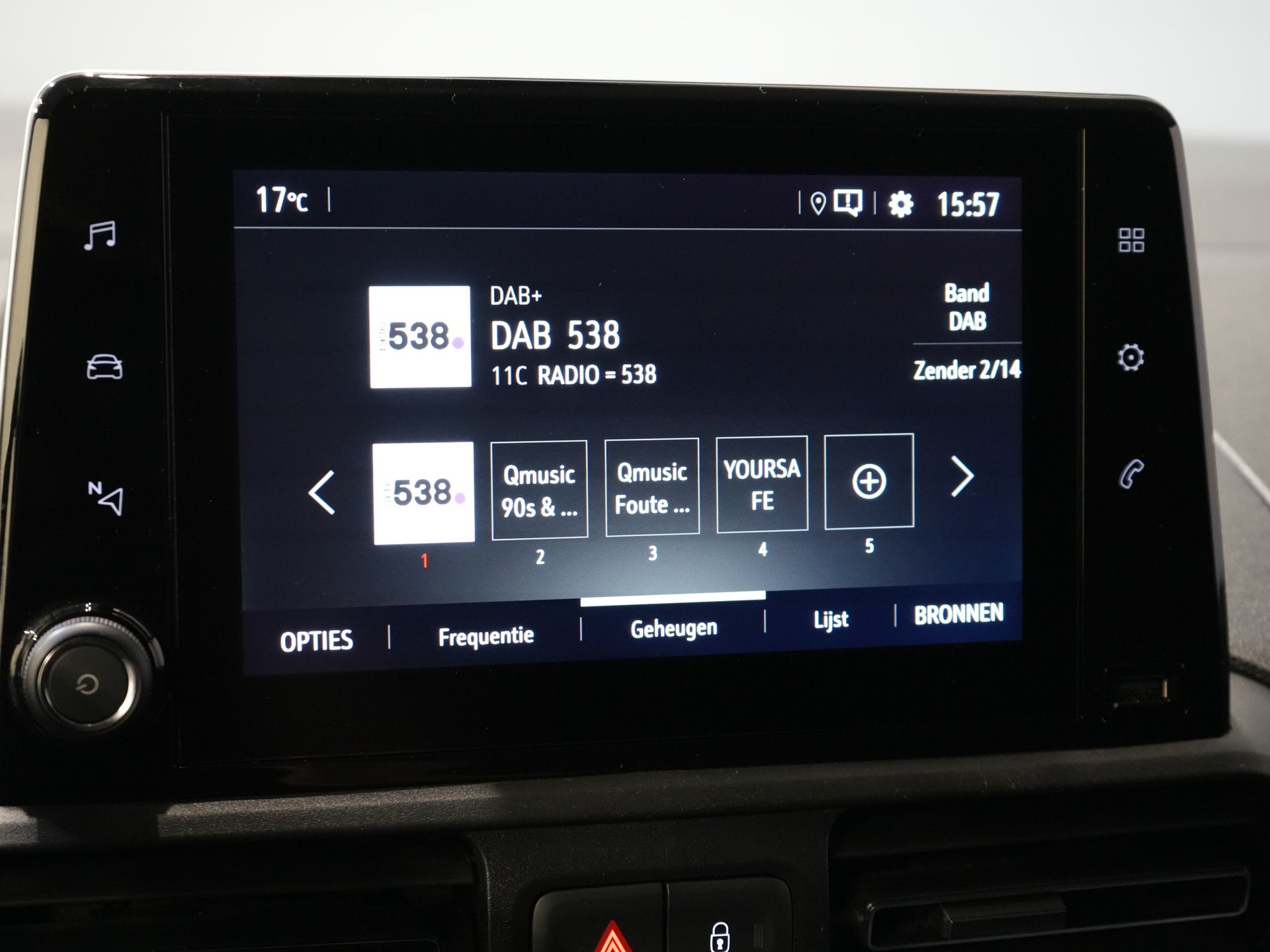 Opel Combo Bestelbus 1.5D 130 pk Aut. L2 BPM VRIJ! DB-Riem V.V/ NL Auto/ Carplay/ Climate/ LMV/ Camera/ PDC 21